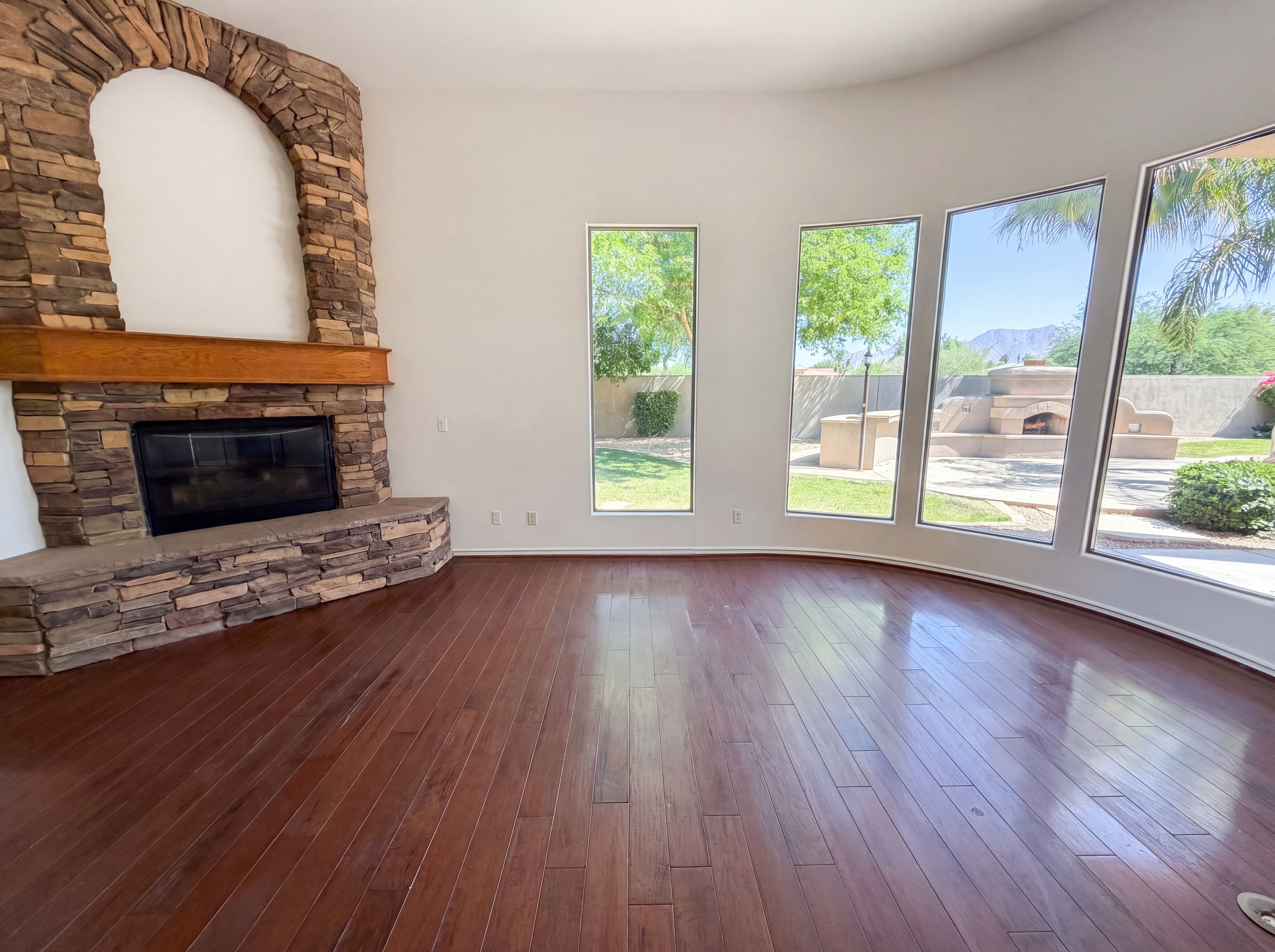 Photo 11 of 39 of 9558 E Ann Way, Scottsdale, AZ