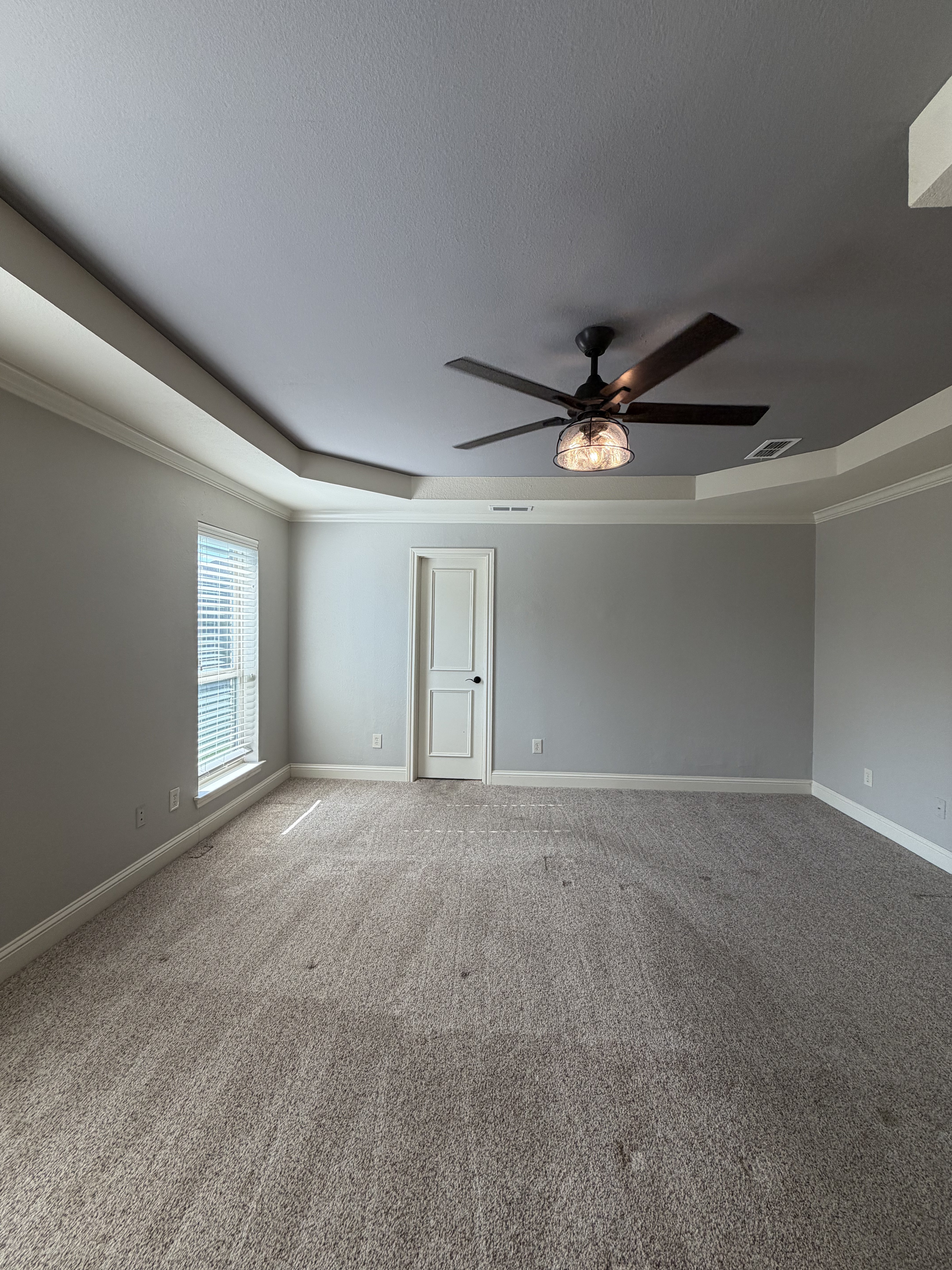 Photo 12 of 22 of 3032 Laguna Dr, Plano, TX
