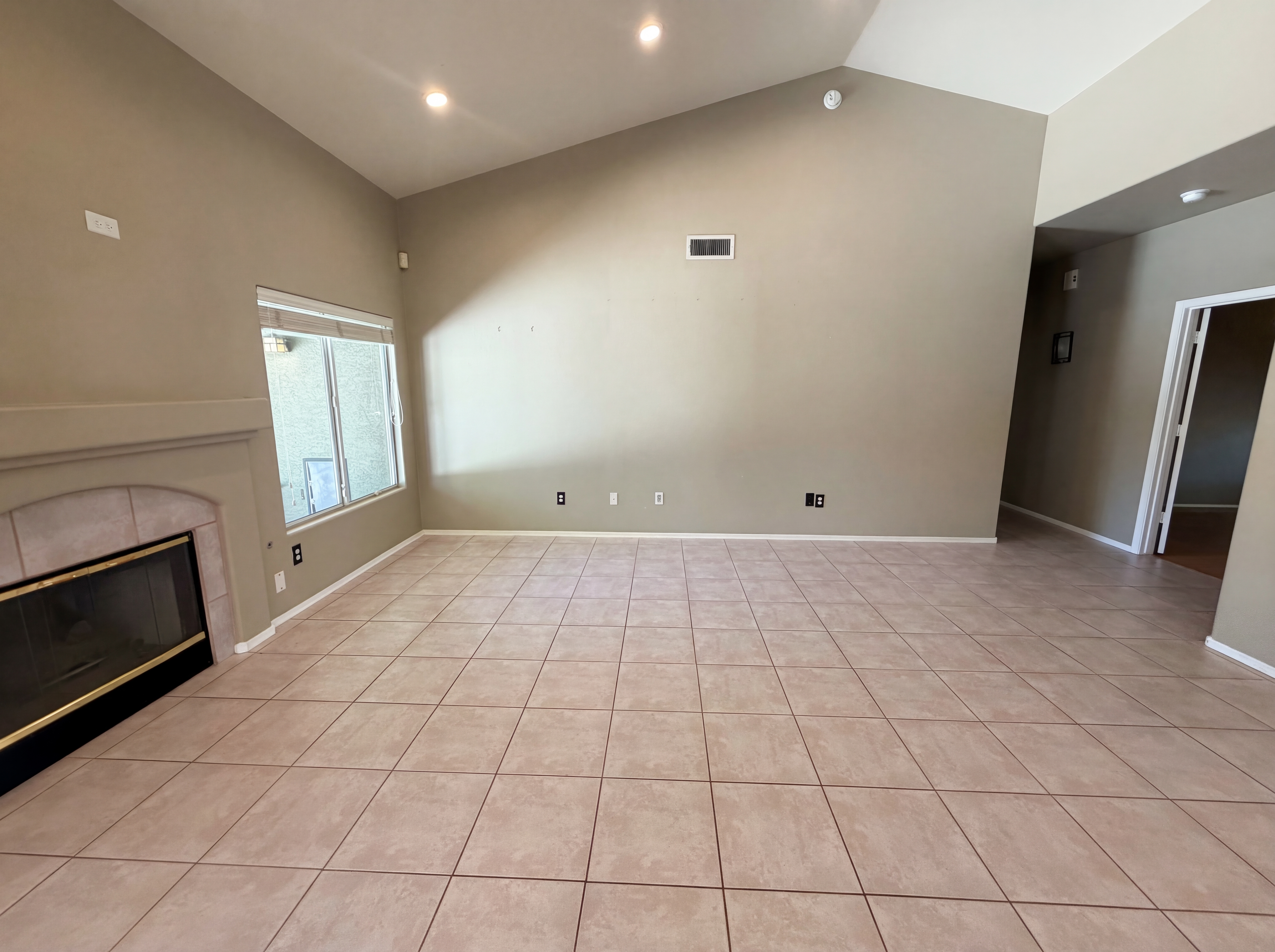 Photo 12 of 31 of 28825 N 45th St, Cave Creek, AZ