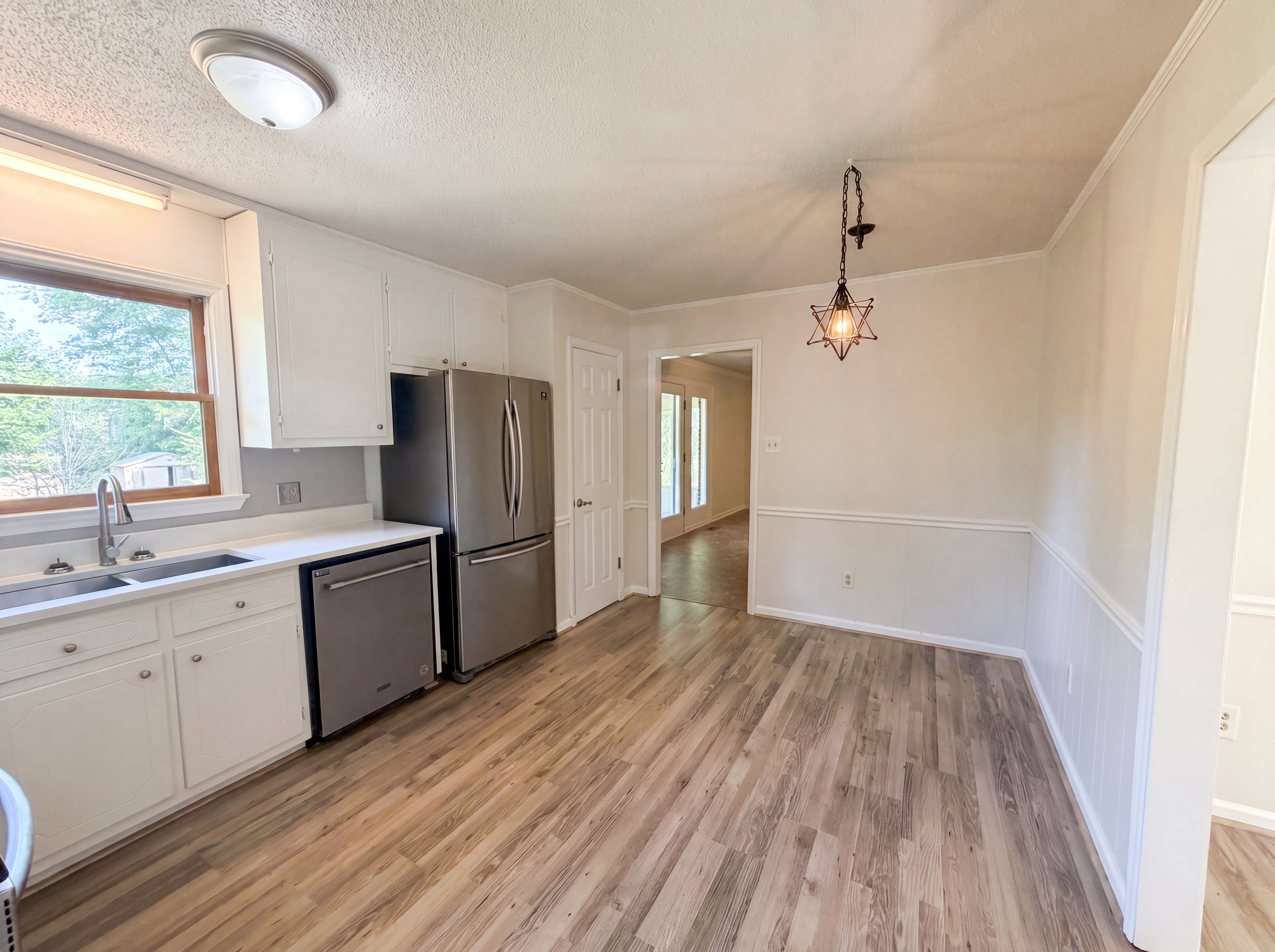 Photo 10 of 16 of 4822 Heritage Dr, Durham, NC