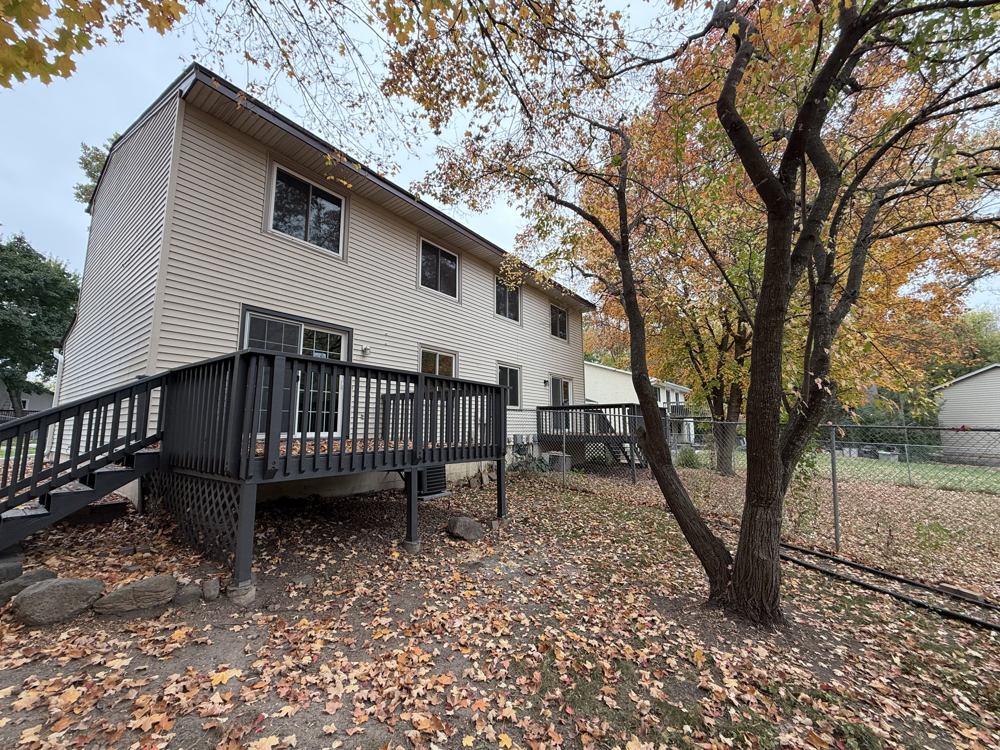 Photo 26 of 30 of 15393 Trillium Cir, Eden Prairie, MN