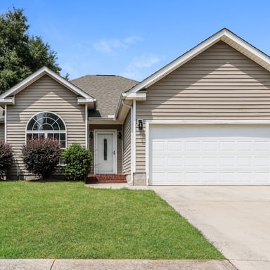 Property photo 1 of 253 Spring Oak Ln