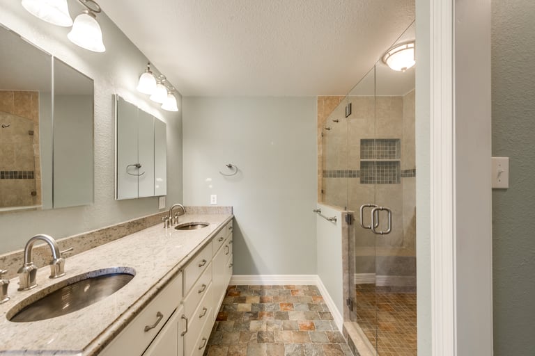 Photo 22 of 38 - 2732 Peach Dr, Little Elm, TX 75068