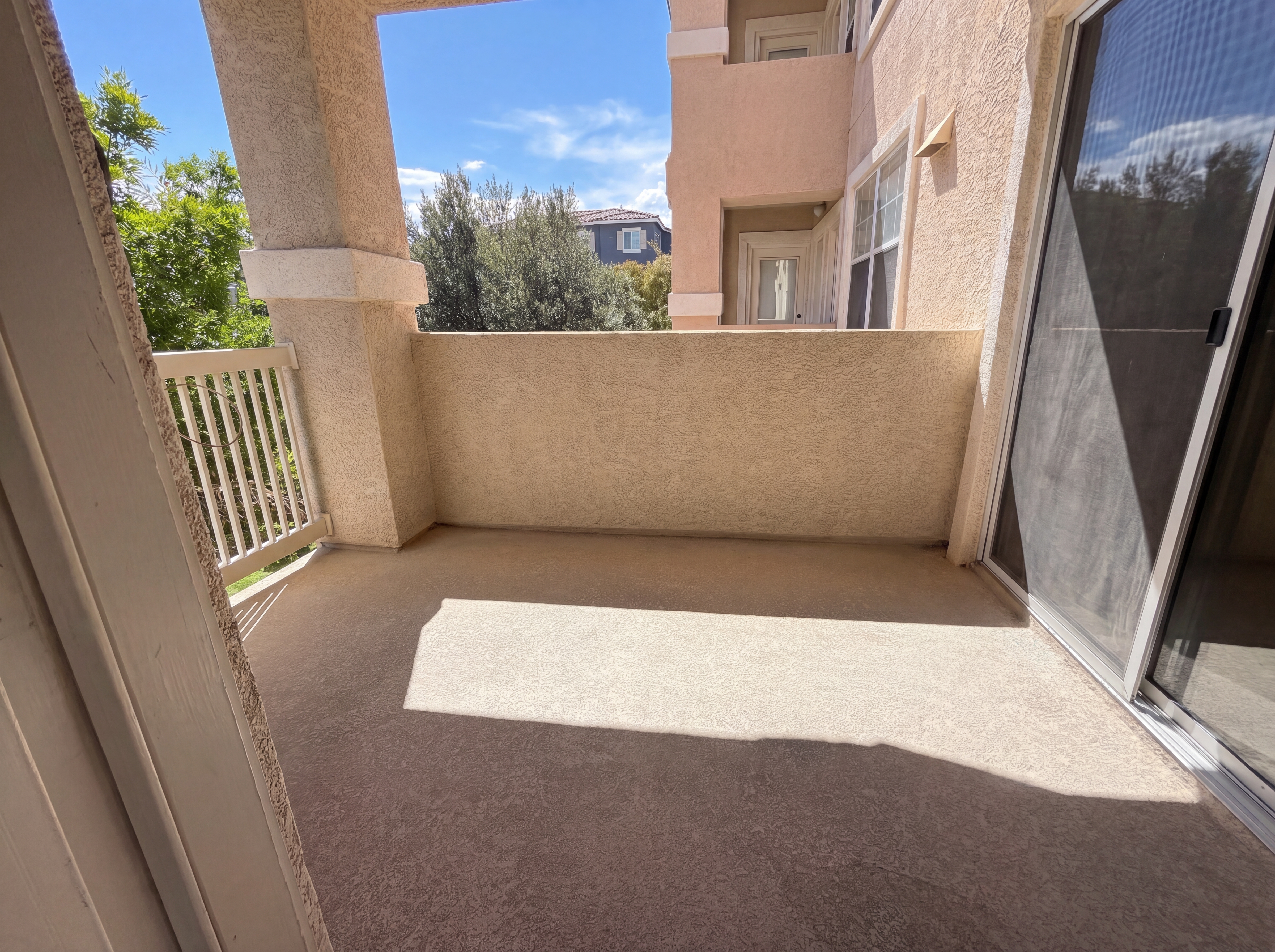 Photo 5 of 33 of 5855 Valley Dr, North Las Vegas, NV