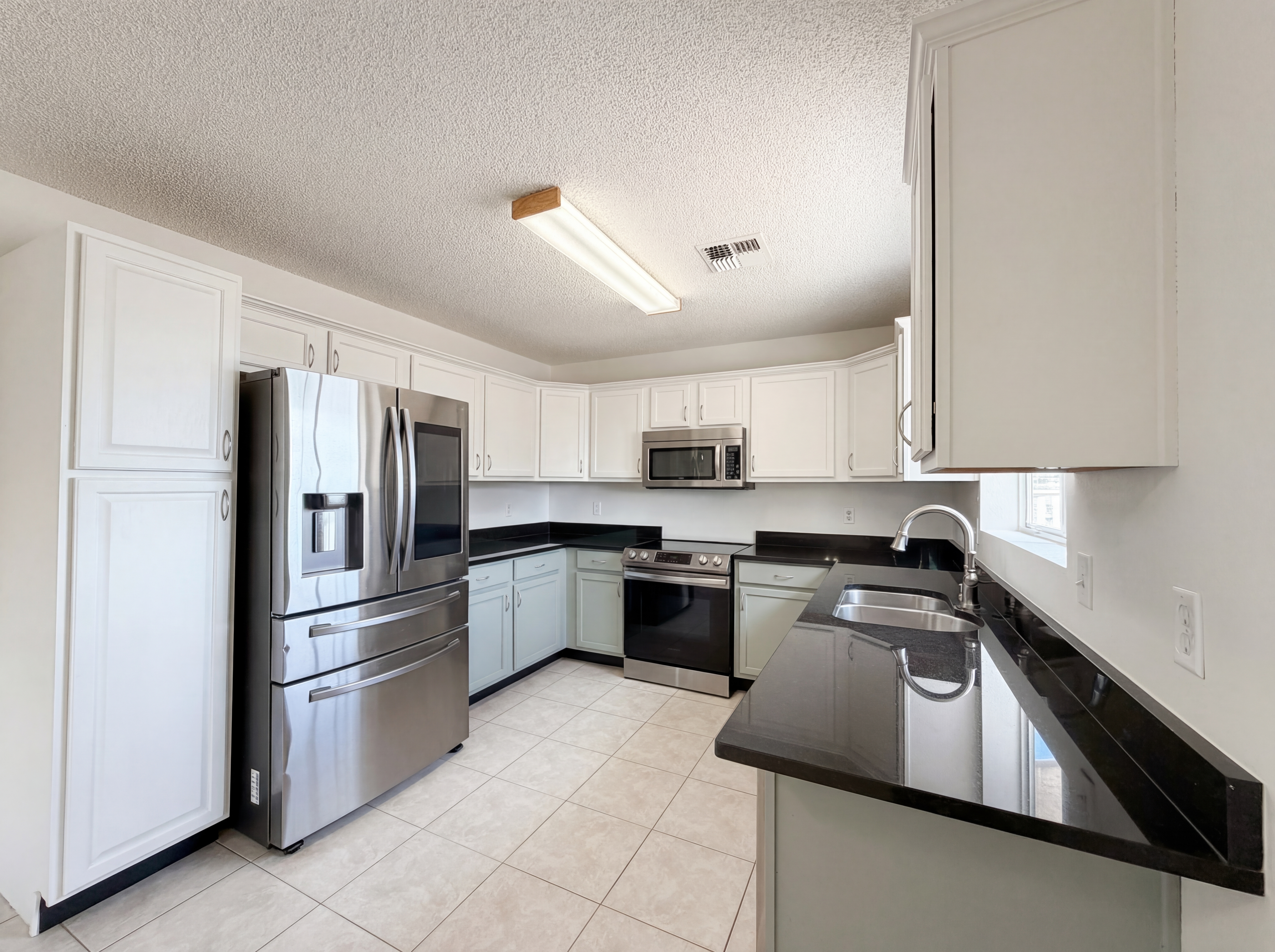 Photo 12 of 28 of 23115 E Oxbow Dr, Florence, AZ