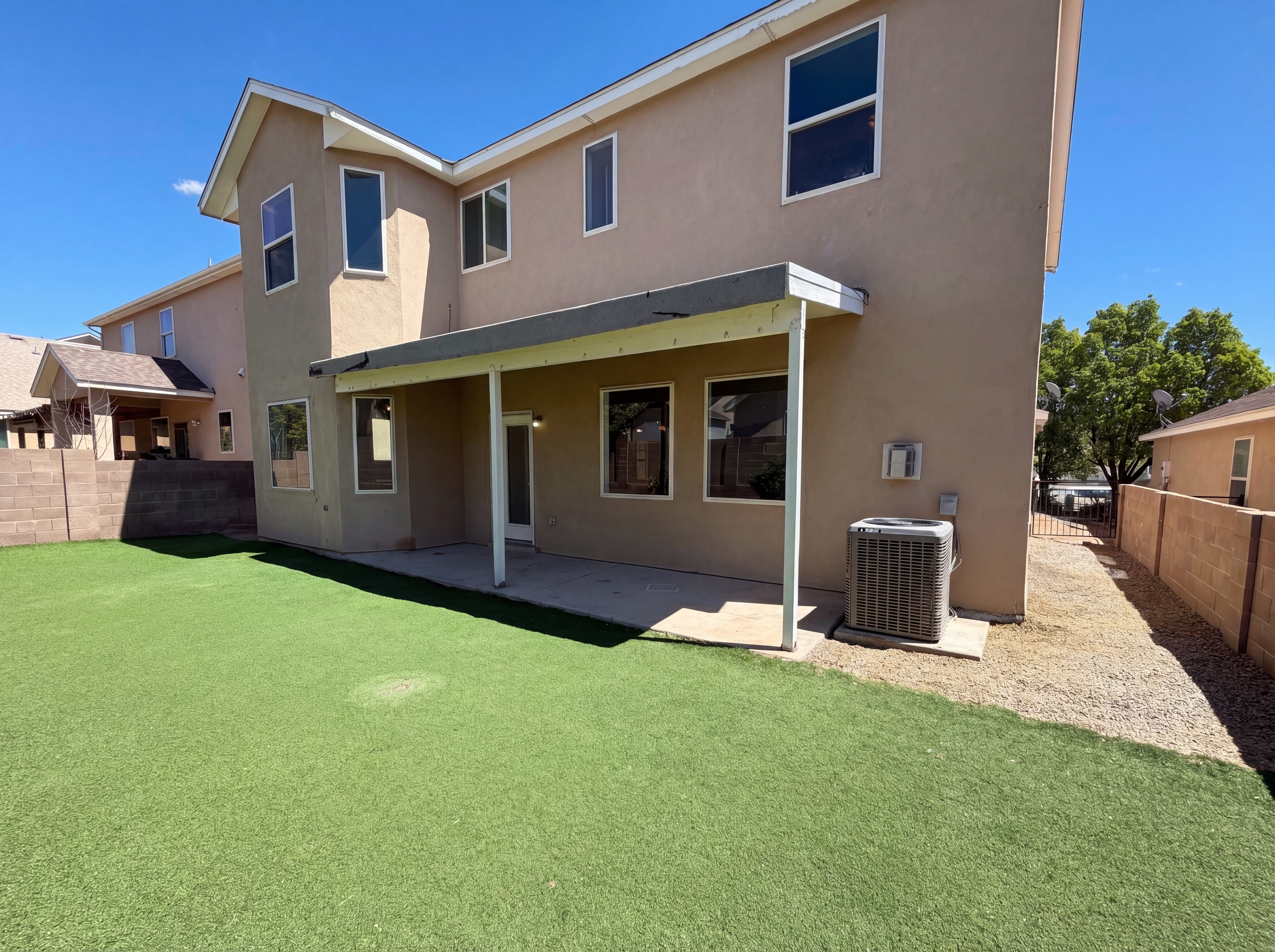Photo 5 of 29 of 1313 Reynosa Loop SE, Rio Rancho, NM