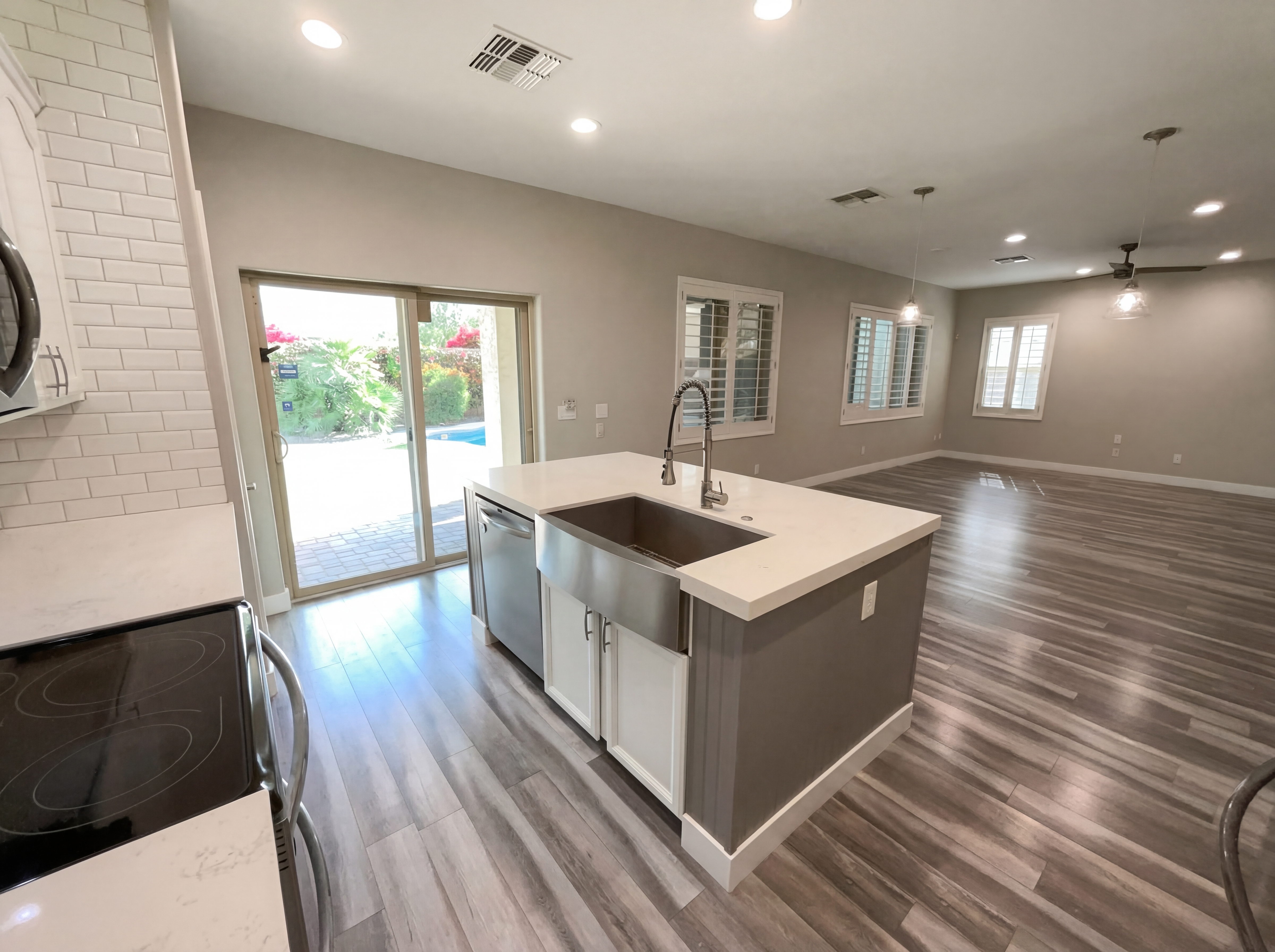 Photo 18 of 40 of 1099 E Sourwood Dr, Gilbert, AZ