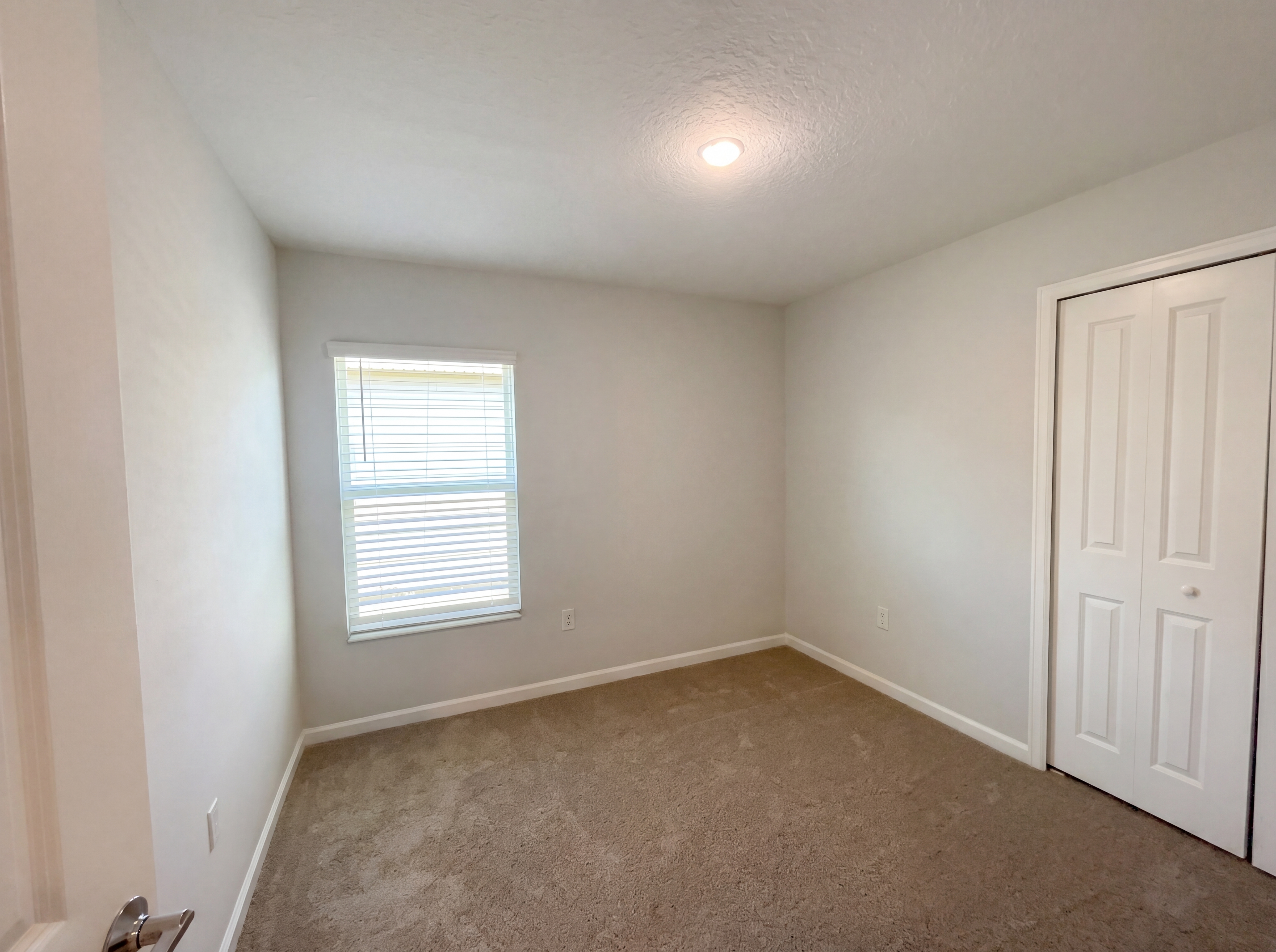 Photo 12 of 24 of 4322 Sunny Creek Pl, Kissimmee, FL