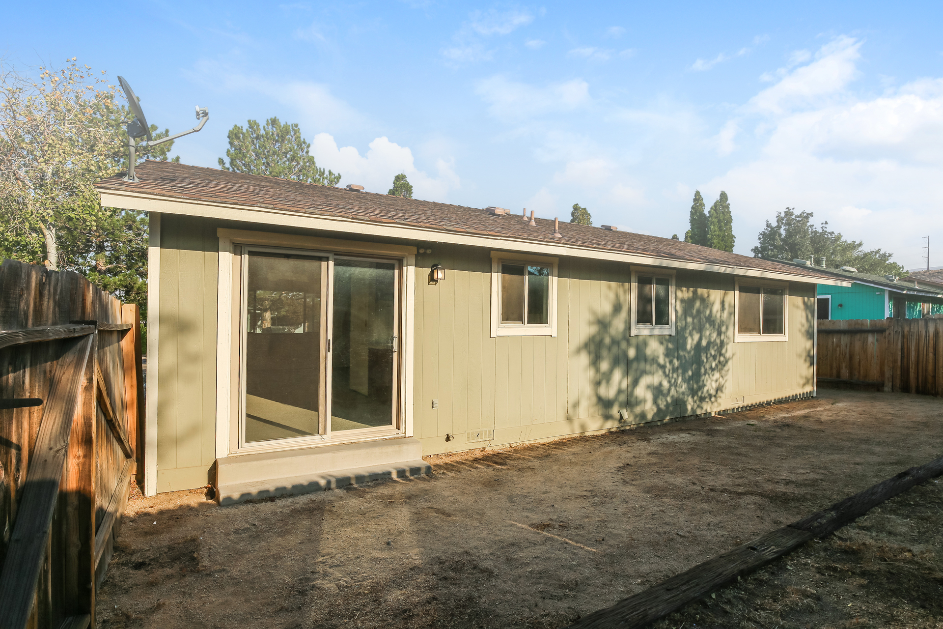 Photo 5 of 19 of 8355 Cub Ct, Reno, NV