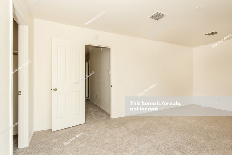 Photo 18 of 26 - 1330 S Burdock Dr, Tucson, AZ 85713