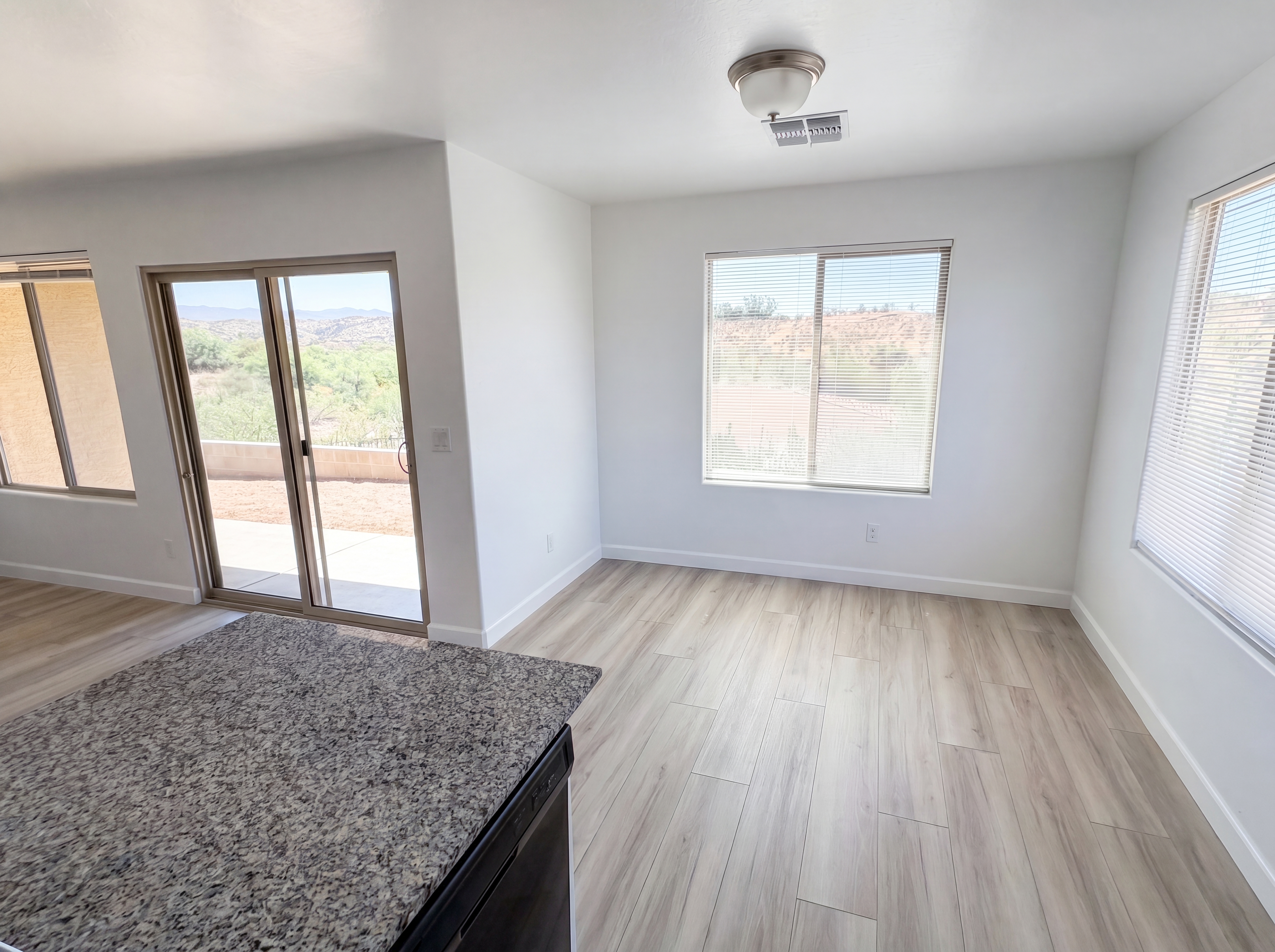 Photo 6 of 27 of 675 Ringtail Rd, Wickenburg, AZ