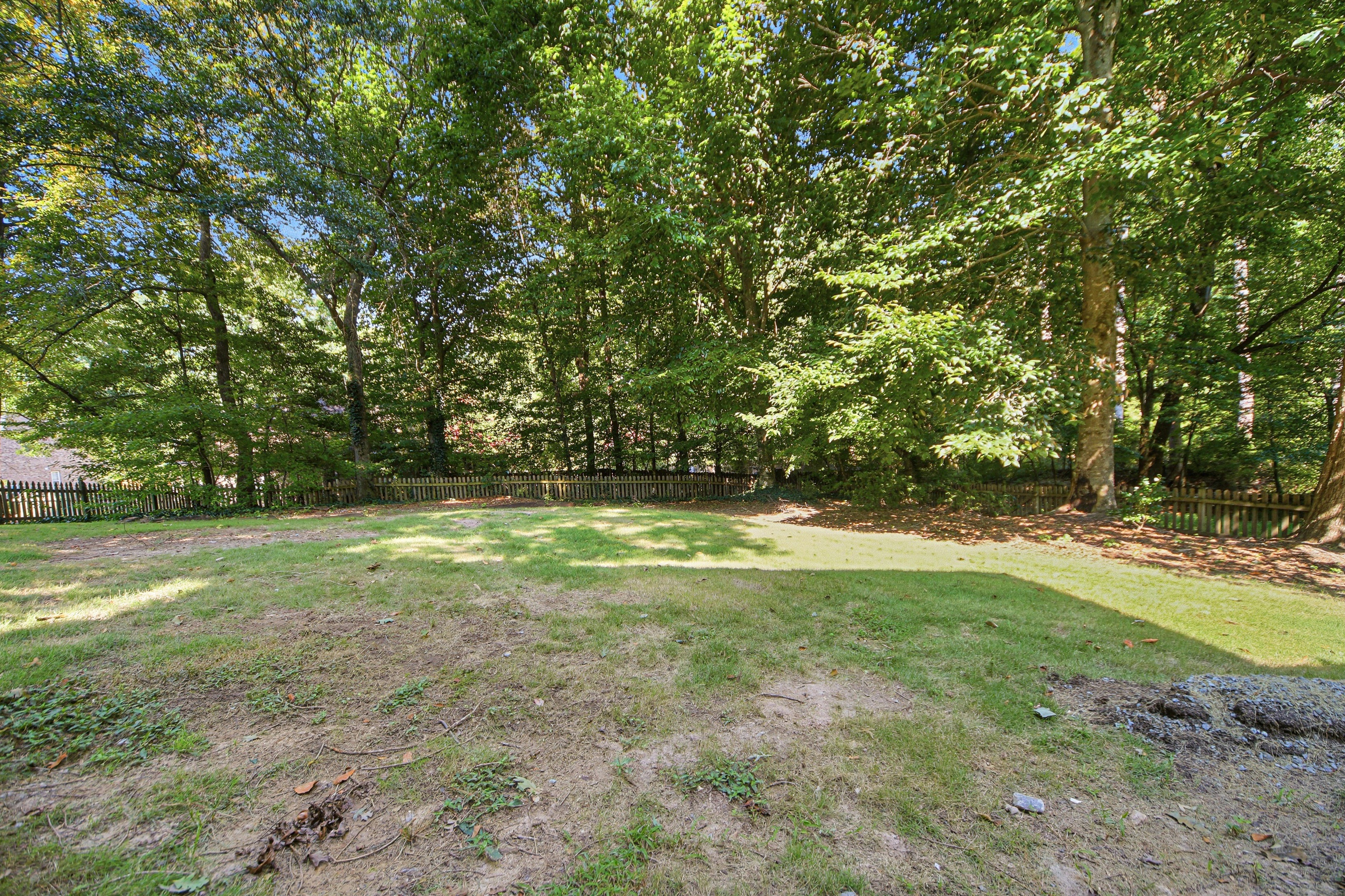 Photo 31 of 36 of 1440 Shade Tree Way, Alpharetta, GA