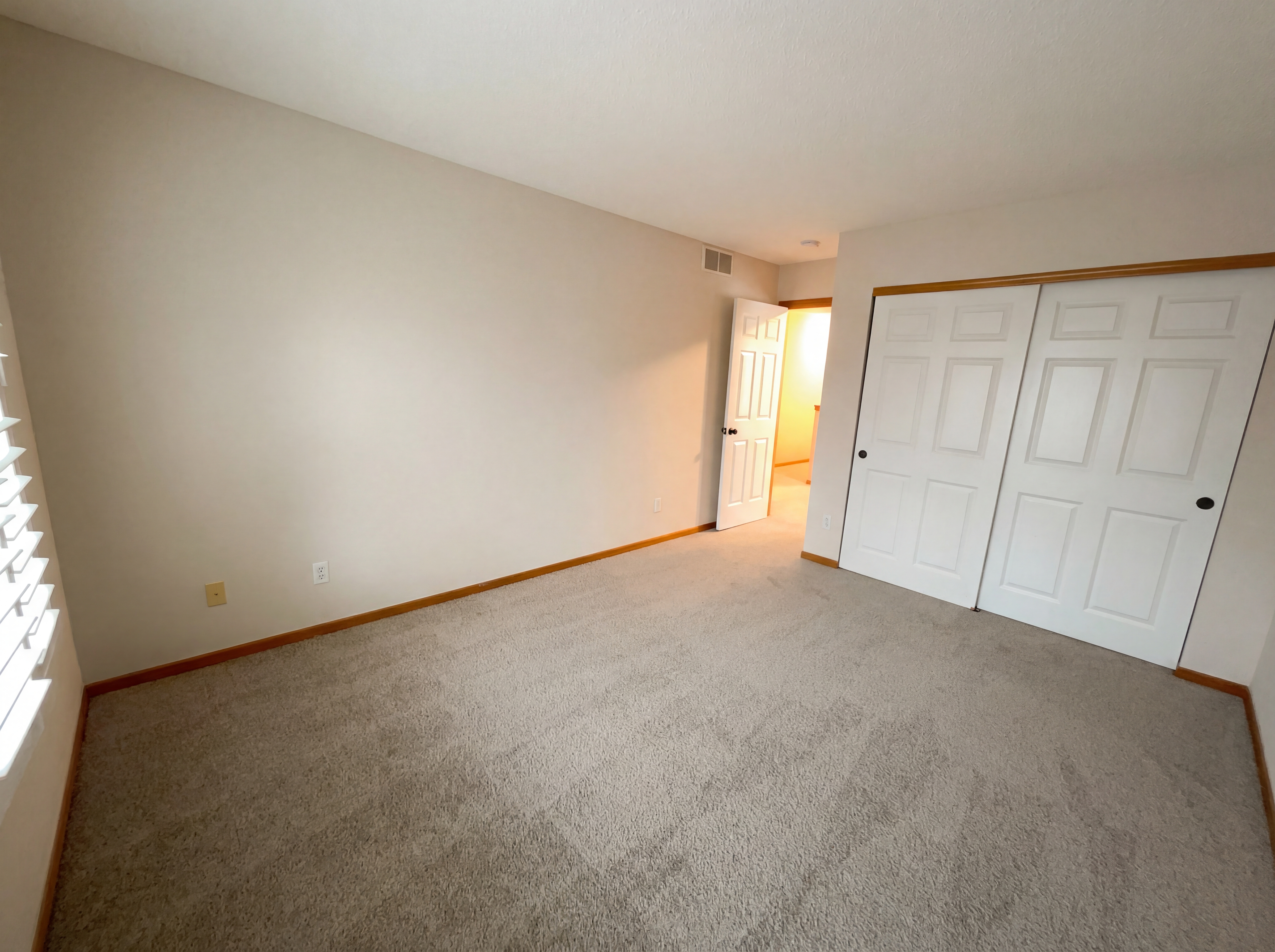 Photo 13 of 19 of 17005 78th Pl N, Maple Grove, MN