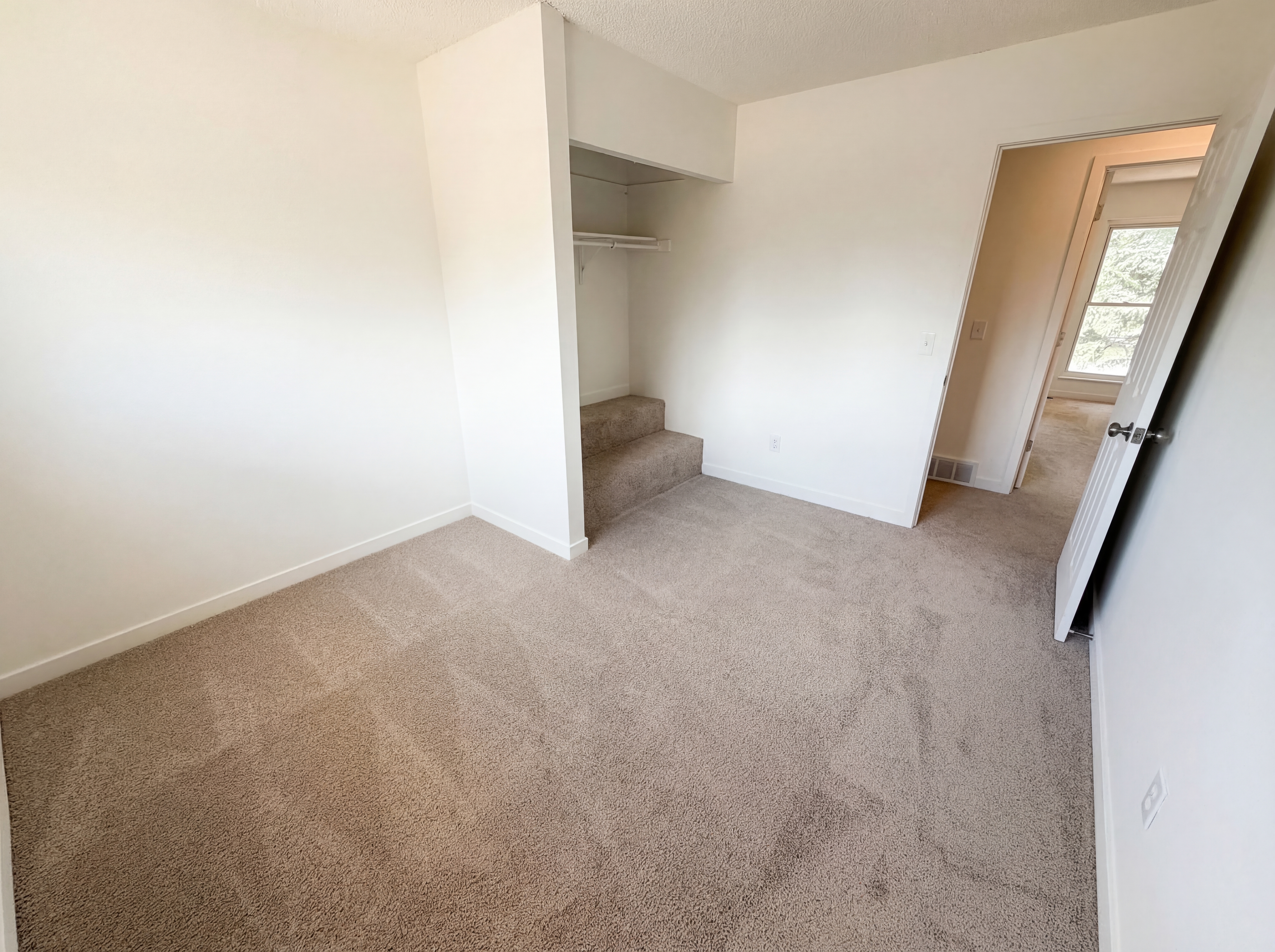 Photo 24 of 36 of 1146 S Cathay St, Aurora, CO
