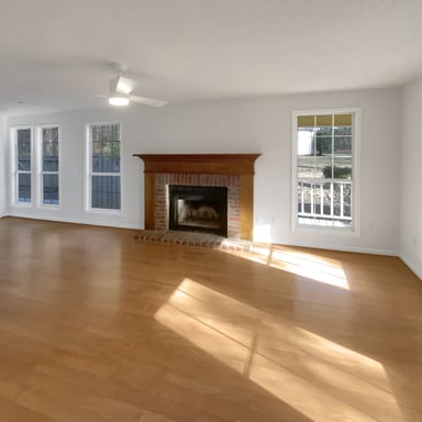 Property photo 3 of 7 Barrington Ct