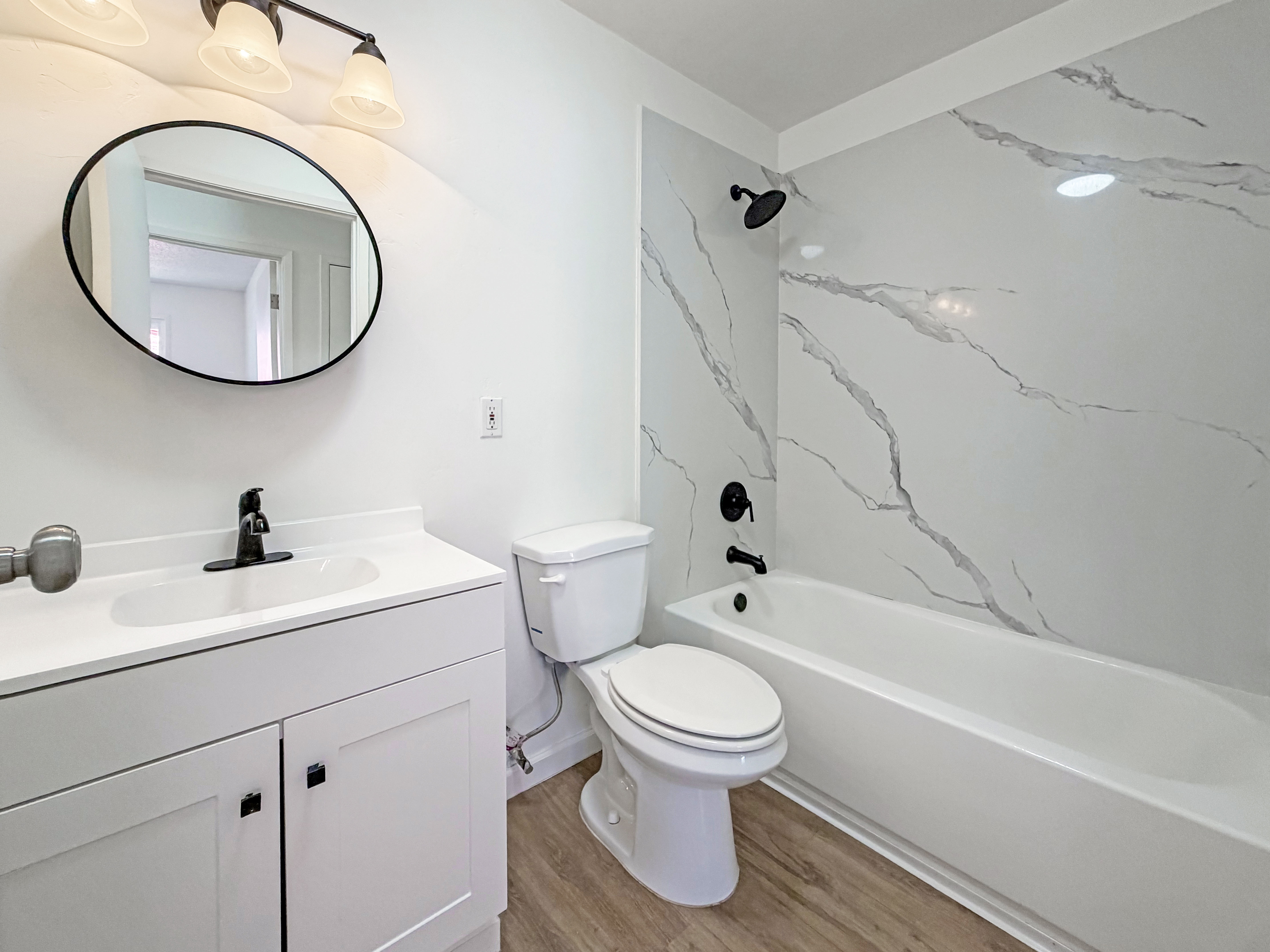 Photo 19 of 26 of 7827 Glen Tree Dr, Citrus Heights, CA