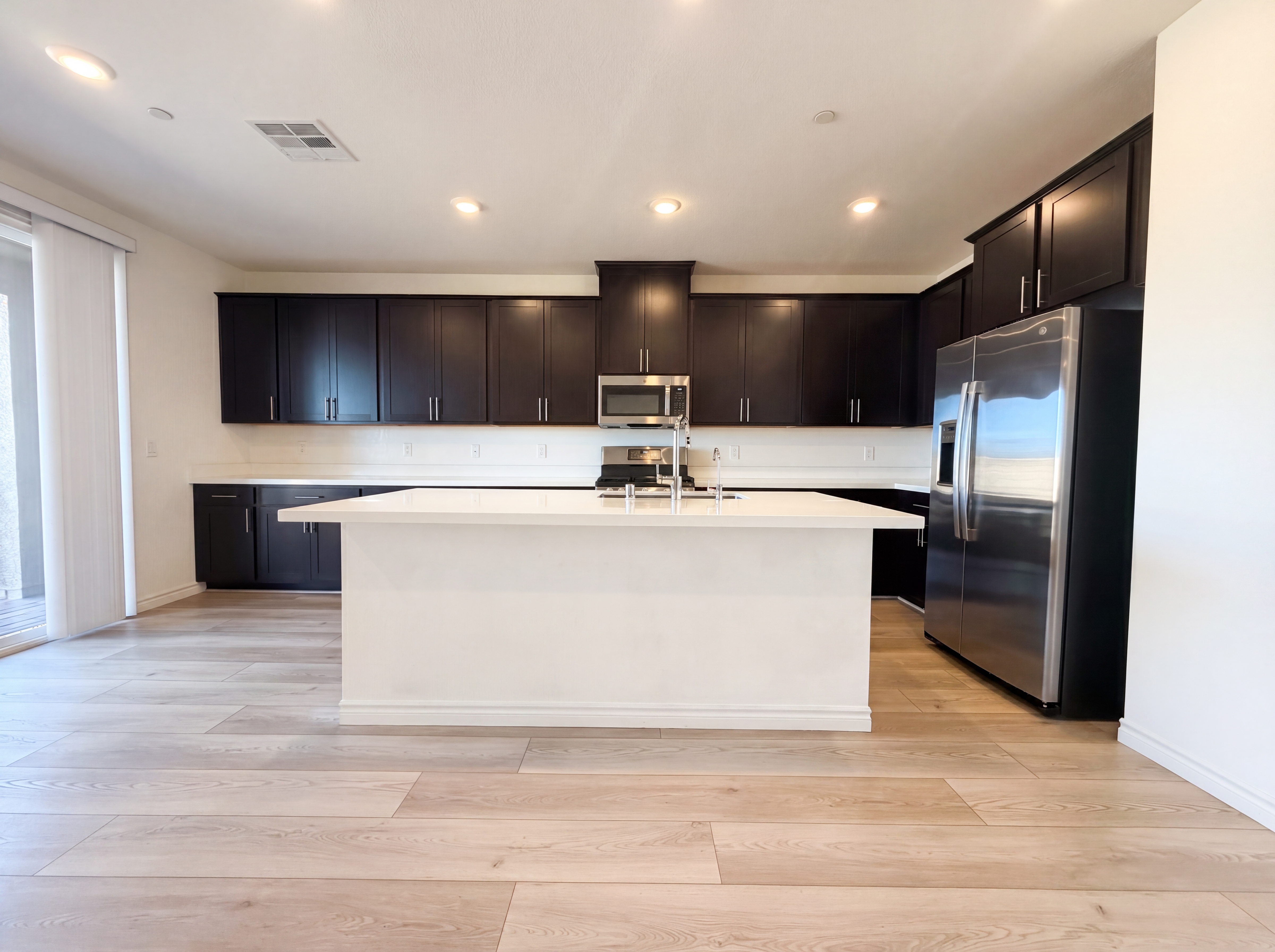 Photo 7 of 27 of 2270 Luna Haven St, Henderson, NV