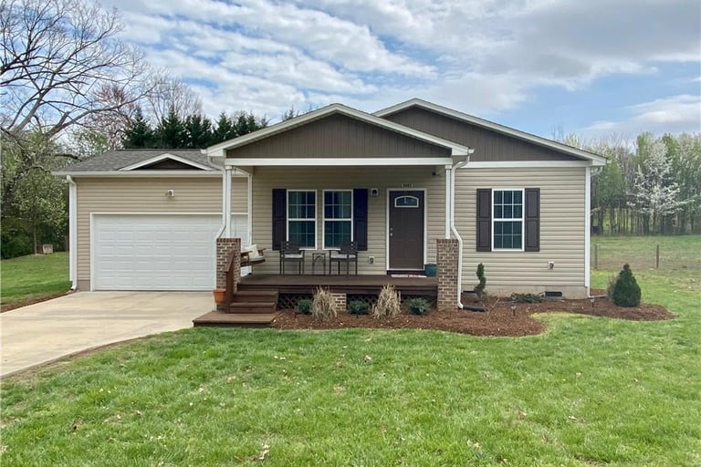 6682 Campground Rd, Denver, NC 28037 Opendoor