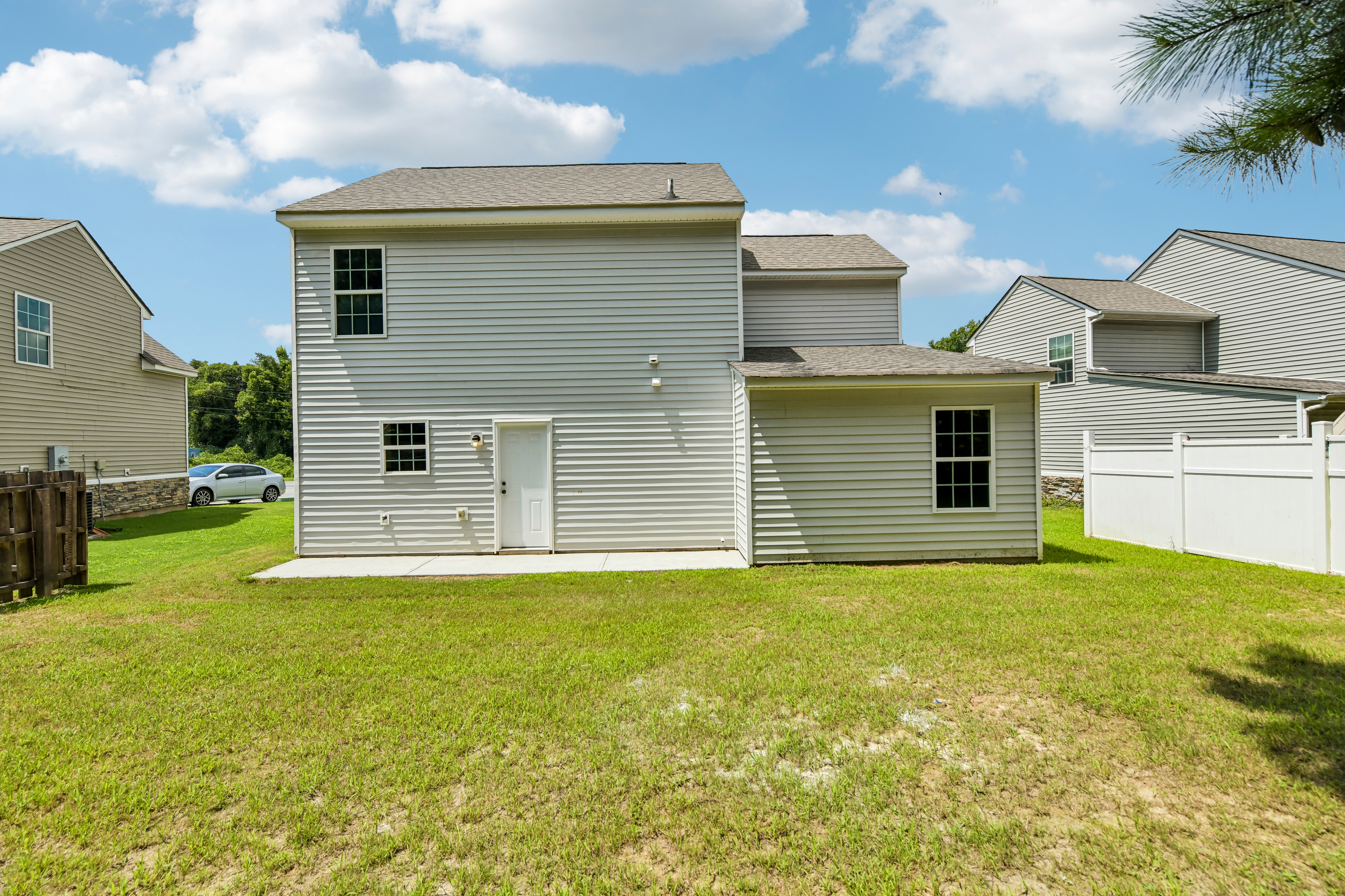 Photo 6 of 33 of 2112 Rosemary Way, Gainesville, GA