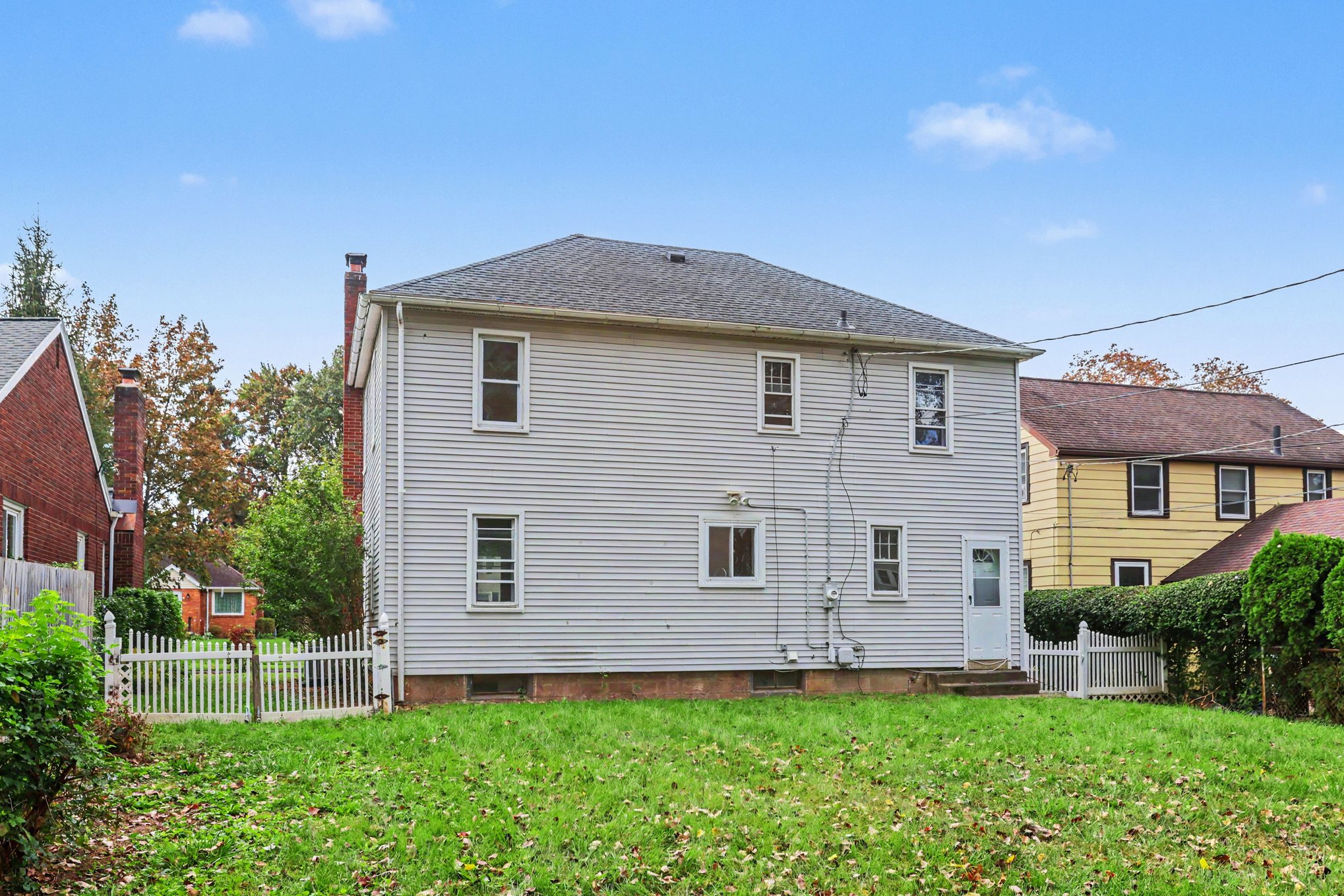 Photo 5 of 13 of 162 Simpson Rd, Rochester, NY