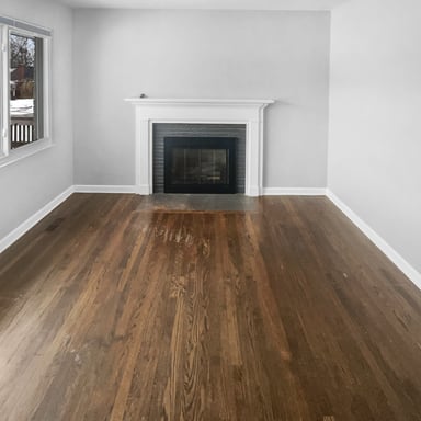 Property photo 3 of 715 E 72nd Ter