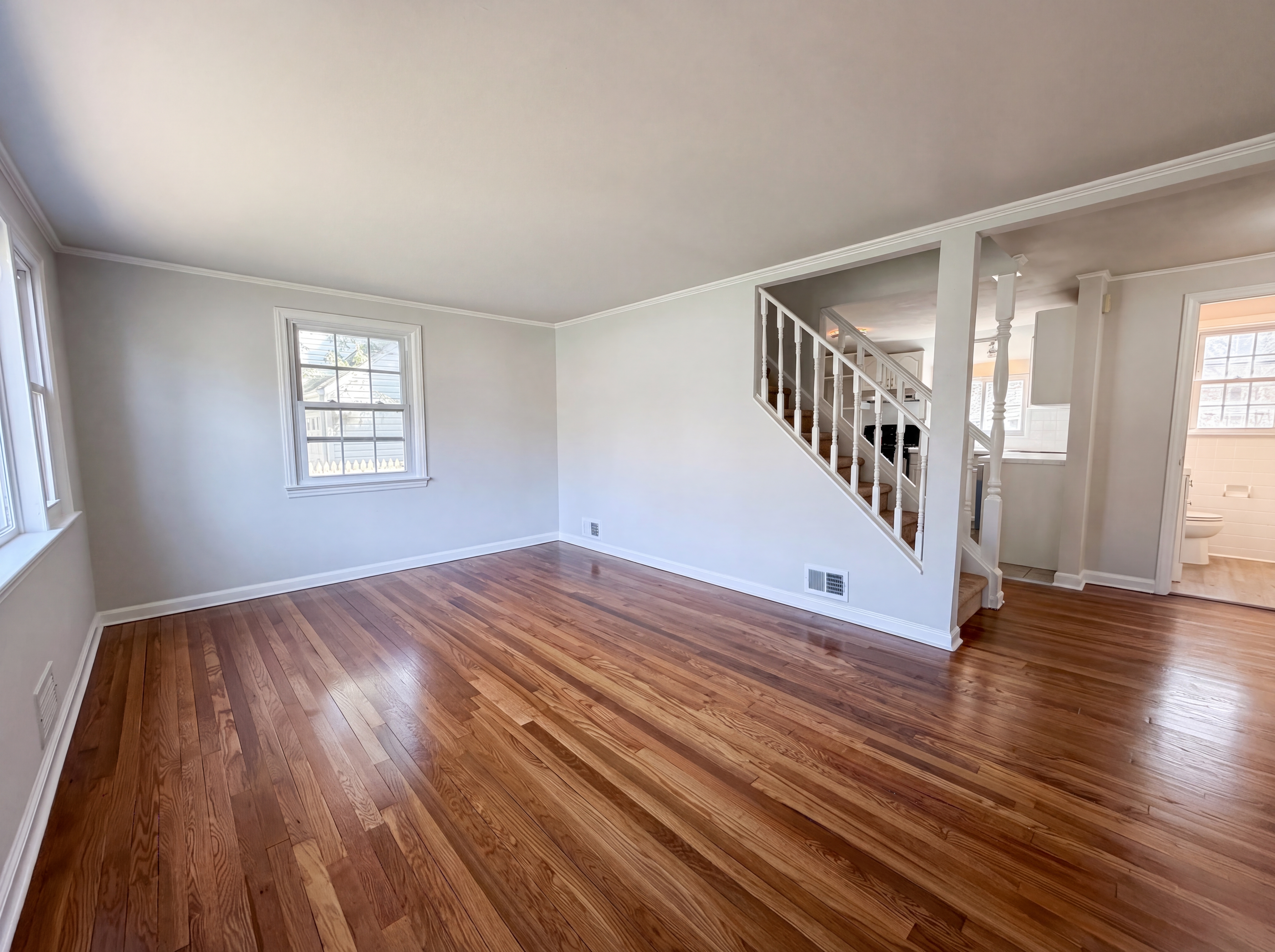 Photo 3 of 23 of 19 Delekas Ave, South Plainfield, NJ