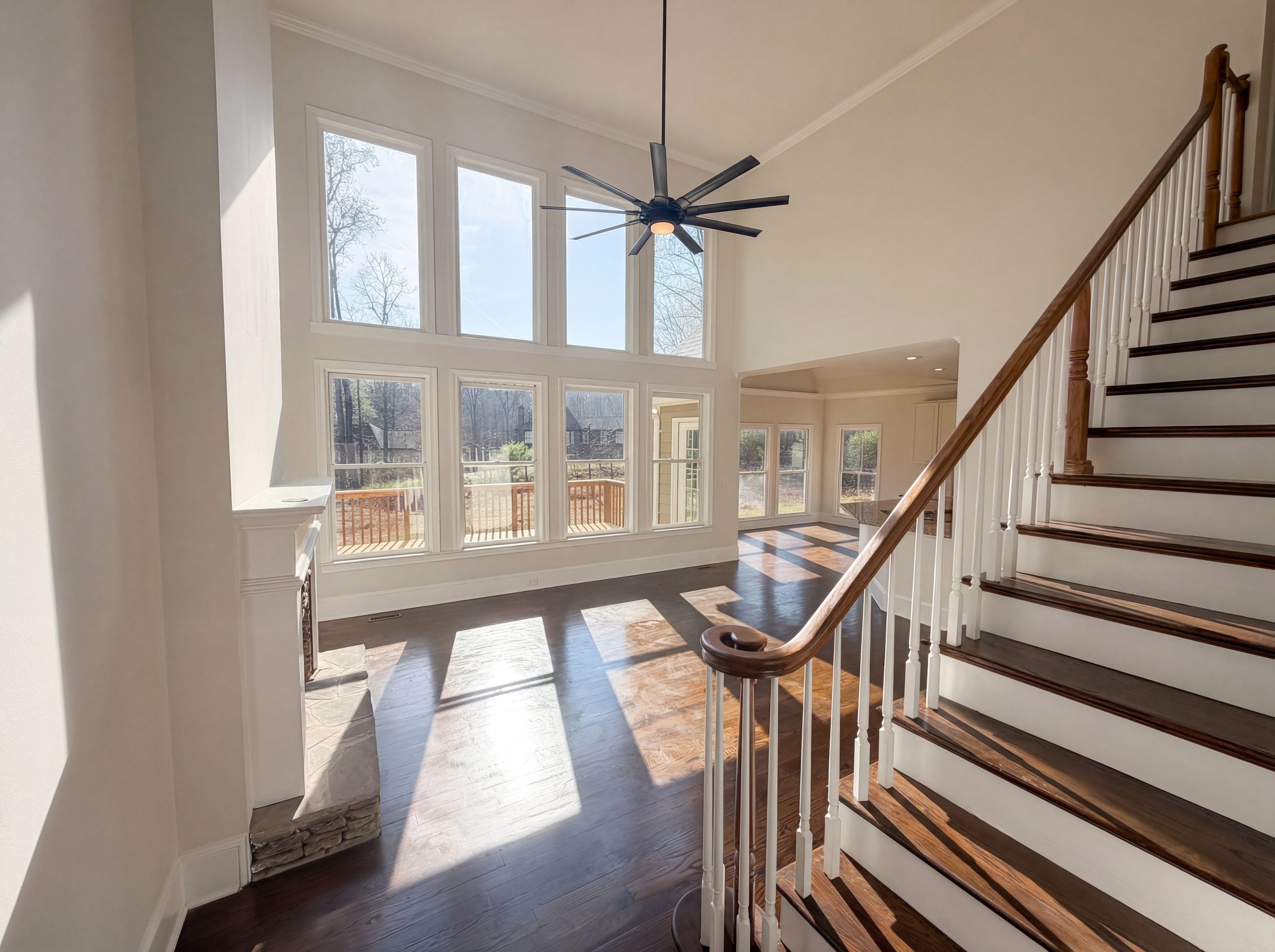 Photo 8 of 25 of 5011 Lake Holw, Douglasville, GA