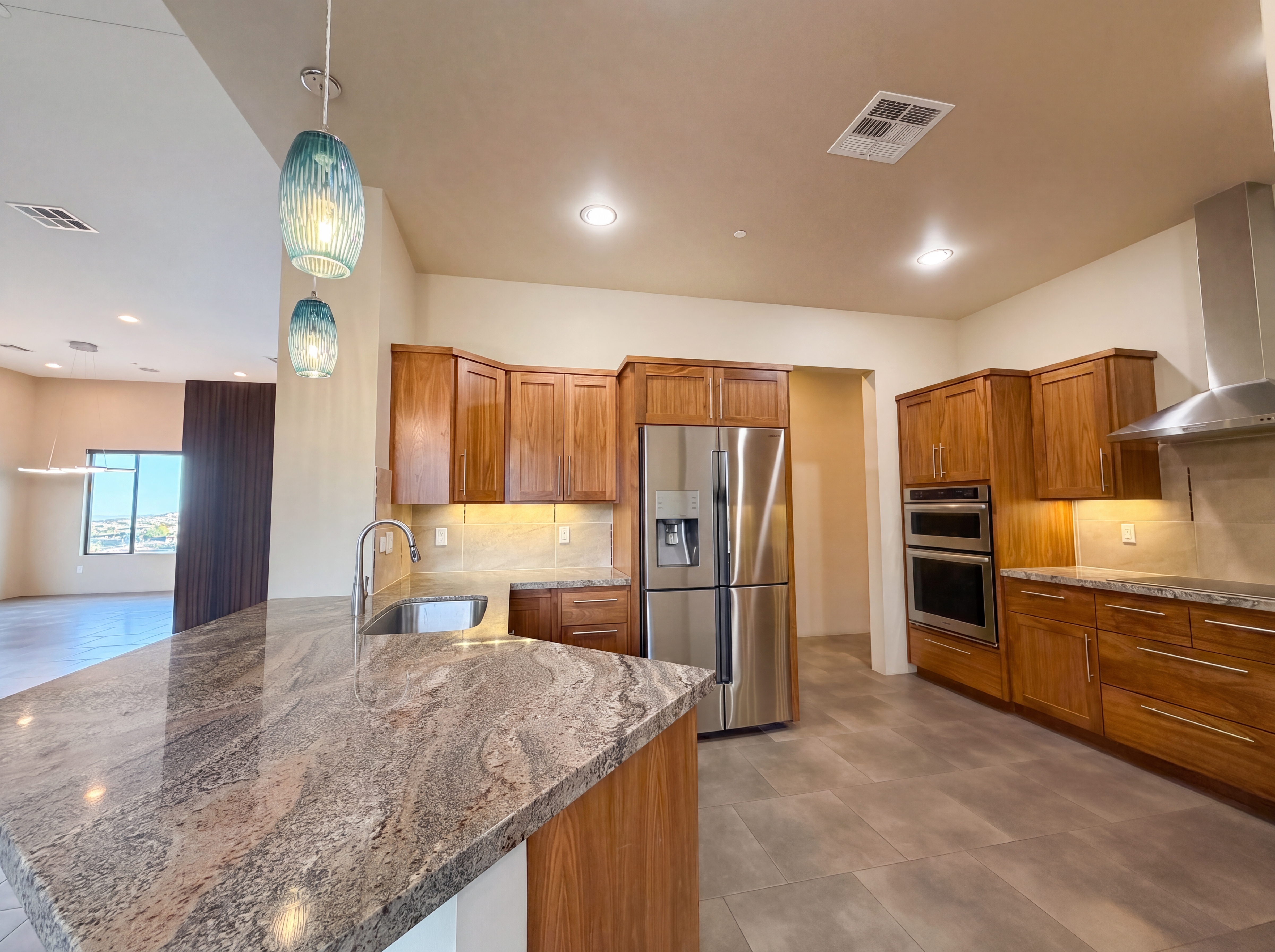 Photo 2 of 30 of 15470 E Sycamore Dr, Fountain Hills, AZ