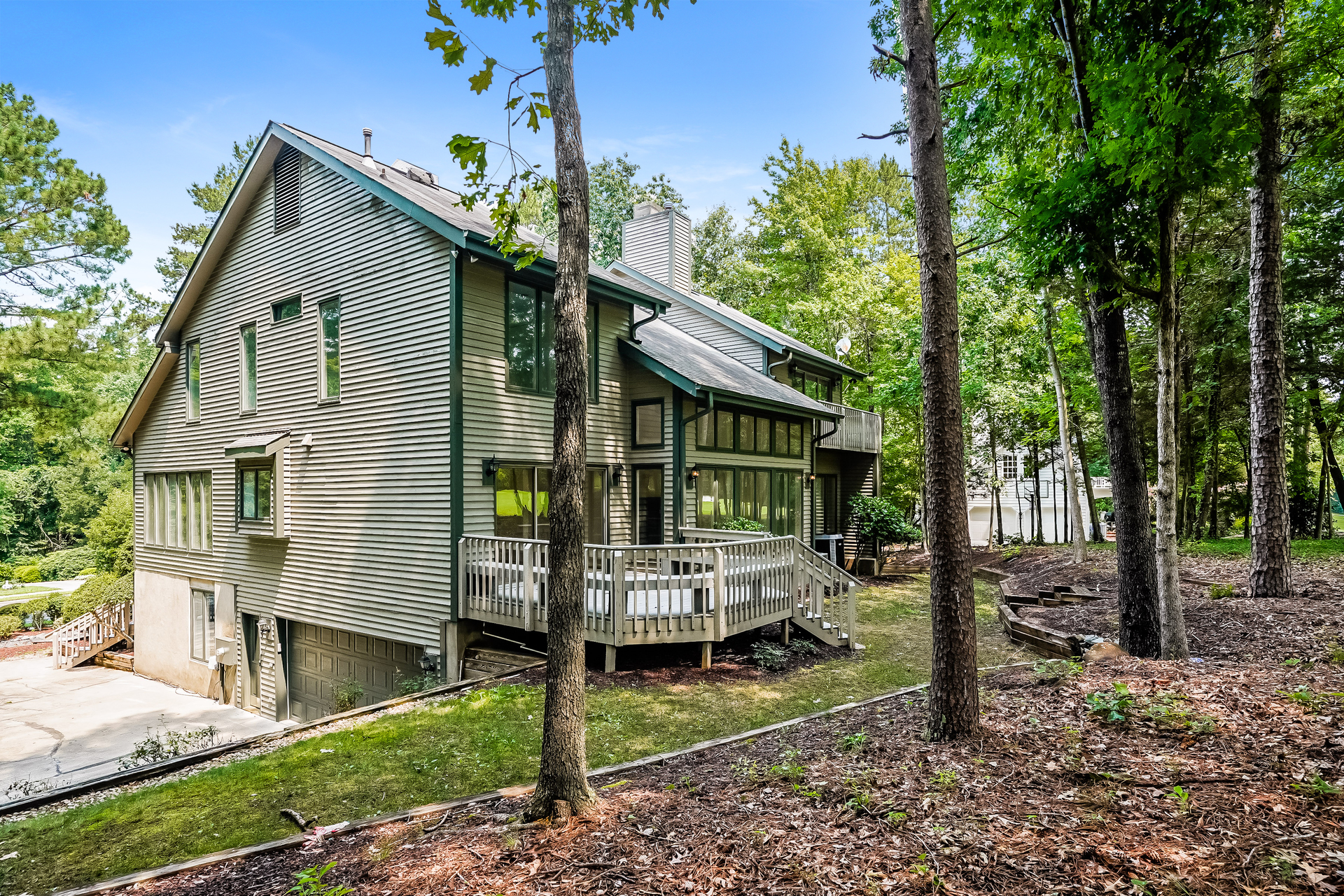 Photo 3 of 46 of 737 Pinehurst Dr, Chapel Hill, NC