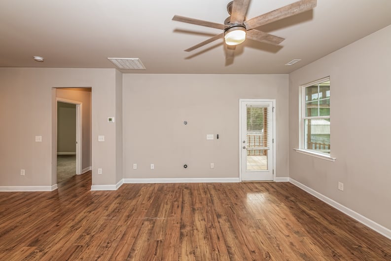Property photo 3 of 96 Mae Ct