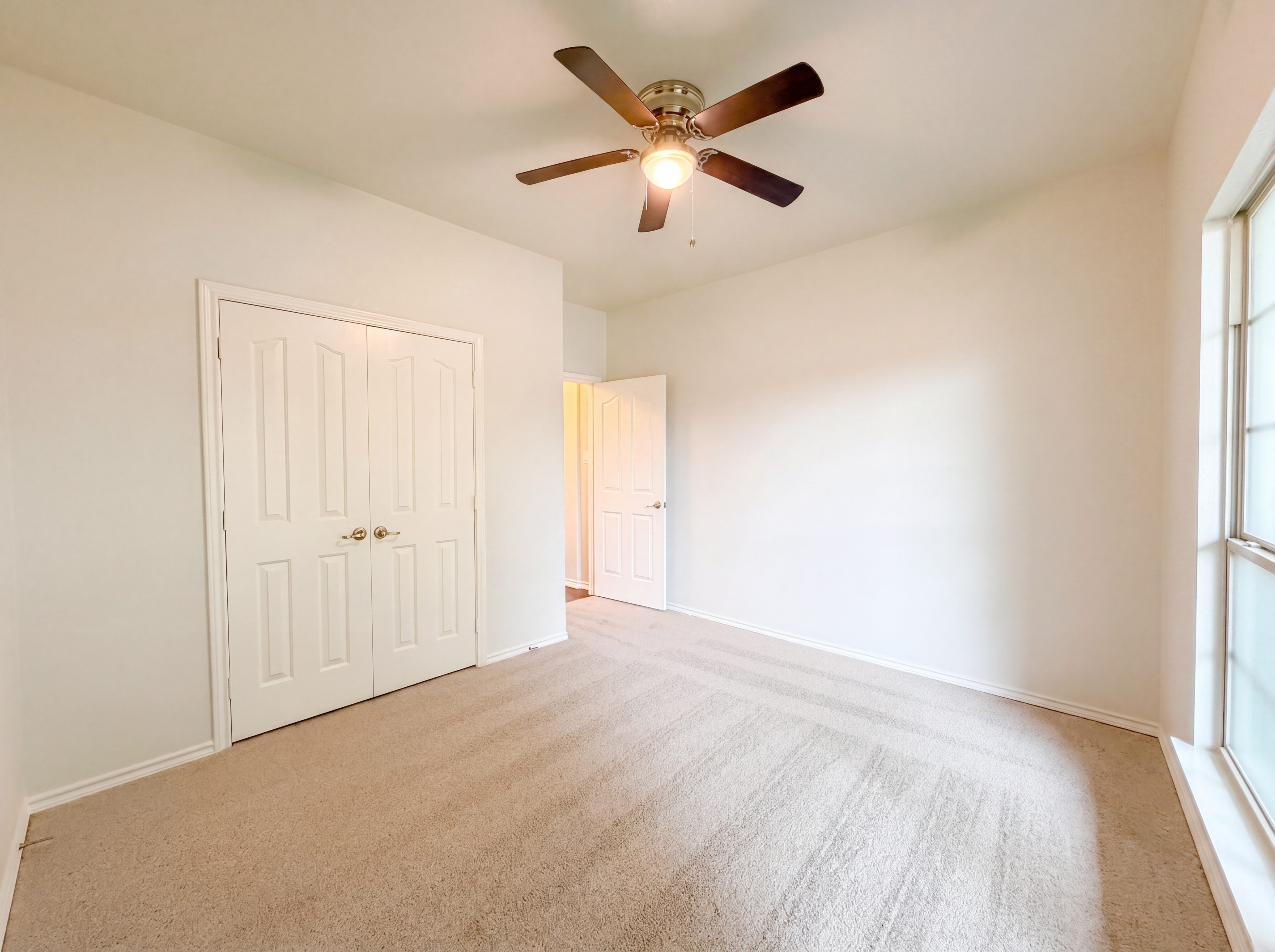 Photo 19 of 26 of 12817 Breckenridge Ct, Fort Worth, TX
