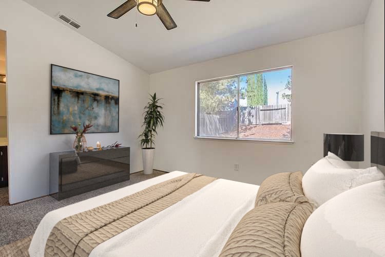 Photo 3 of 33 - 4205 Gold Ridge Way, Antelope, CA 95843