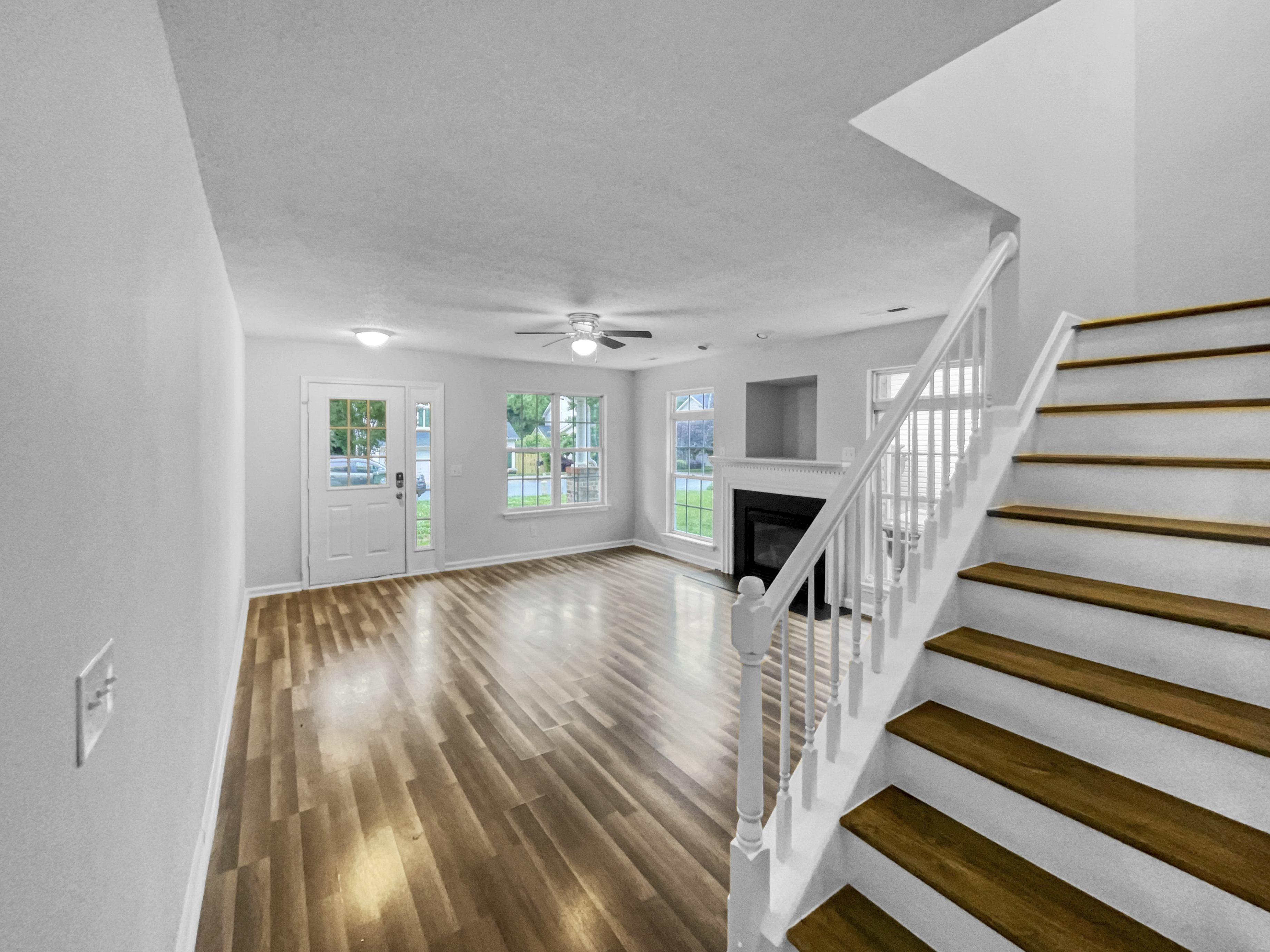 Photo 9 of 23 of 1216 Briarwood Dr, Mebane, NC
