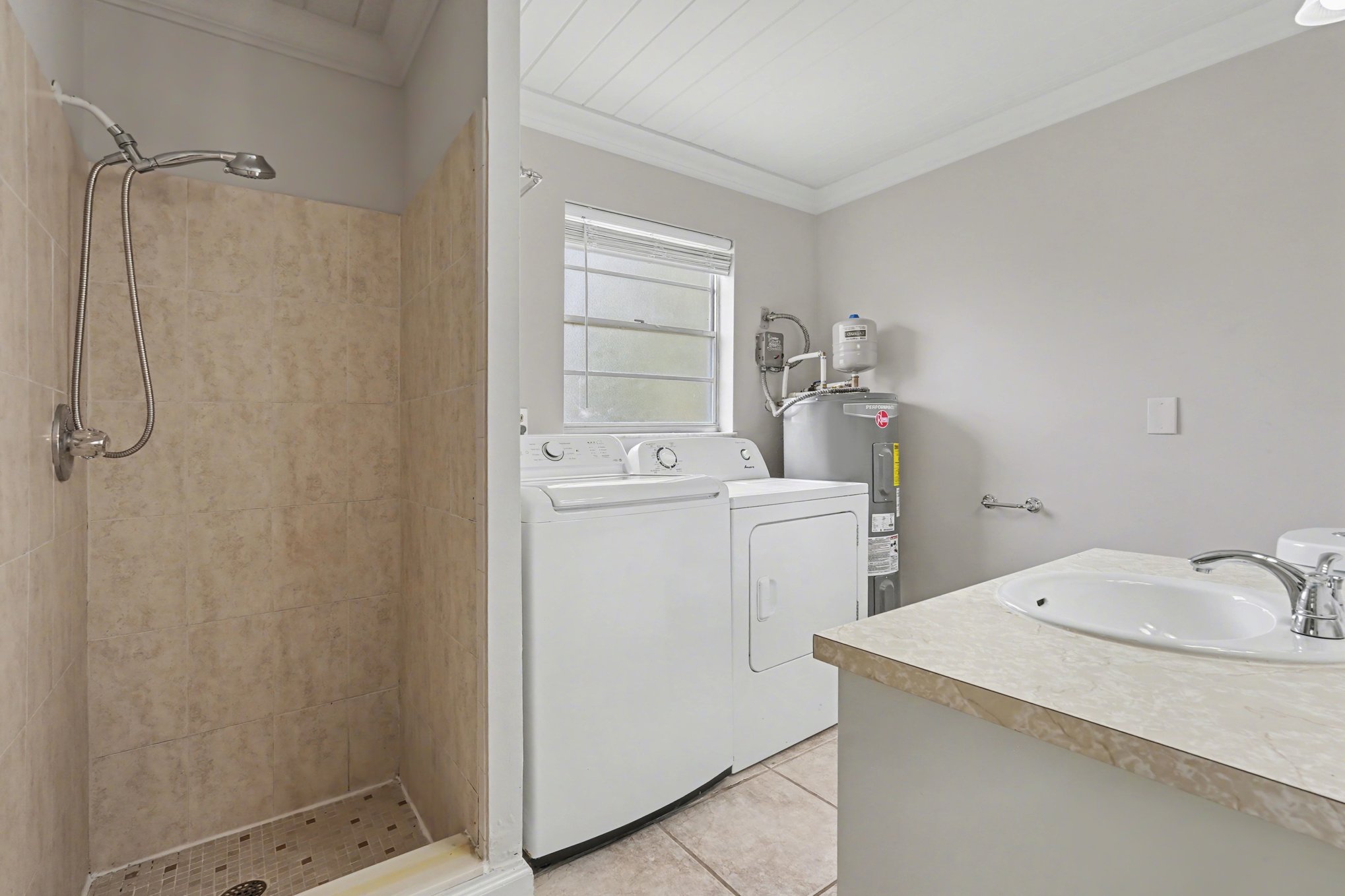 Photo 13 of 20 of 767 Rolling Hill Dr, Sebastian, FL
