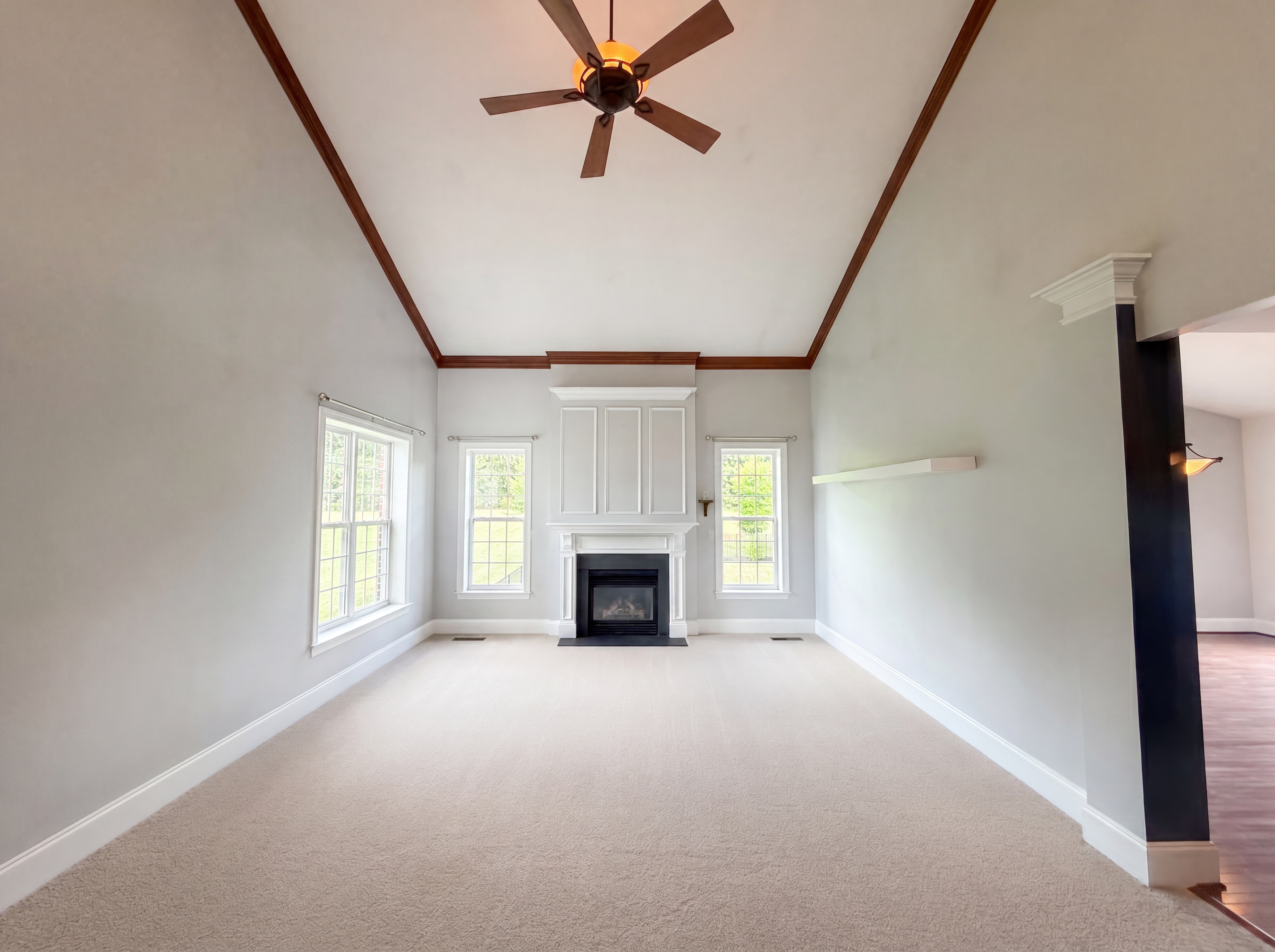 Photo 3 of 33 of 7791 Newhaven Dr, Oak Ridge, NC