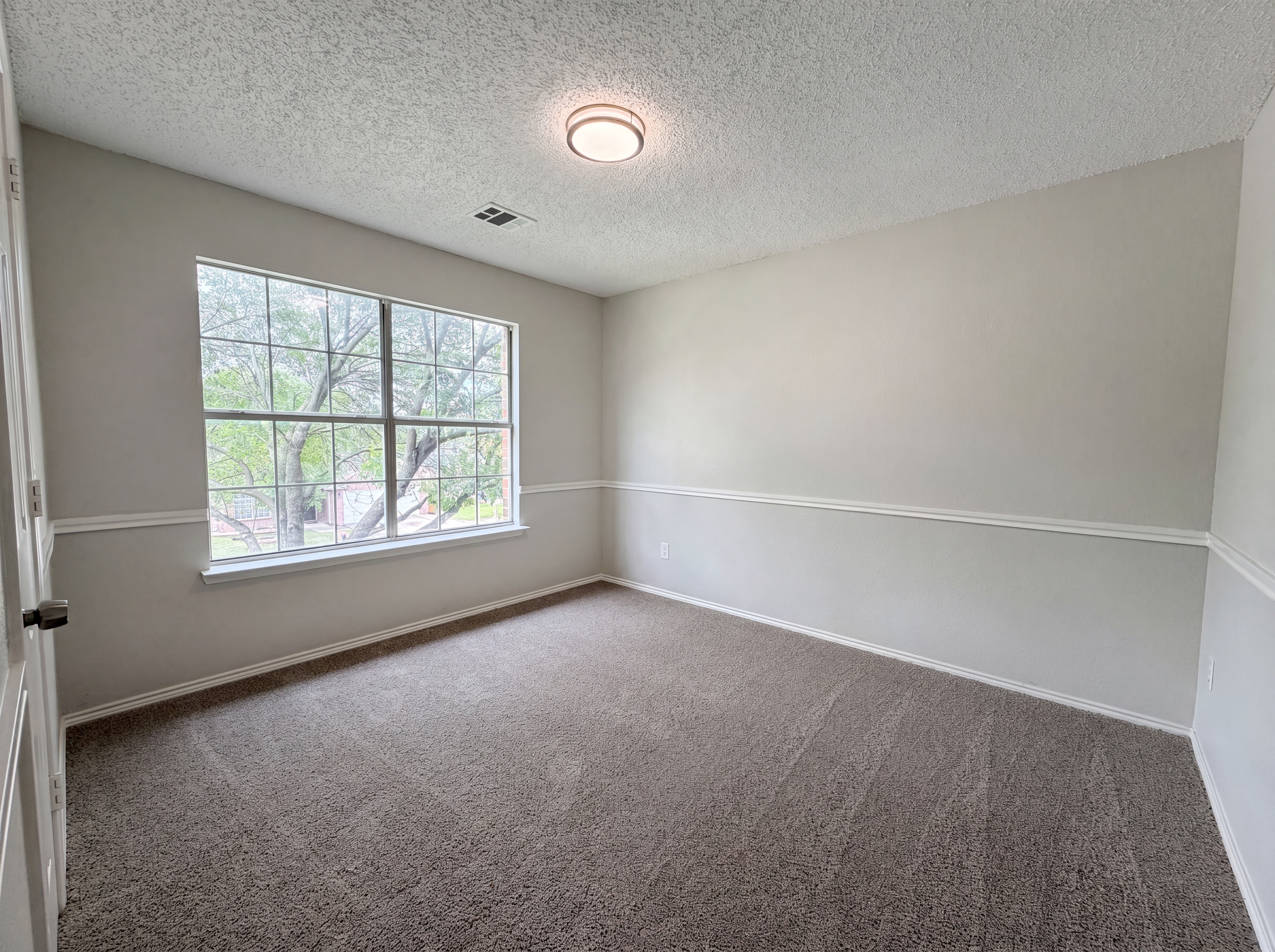 Photo 14 of 31 of 2404 Katina Dr, Flower Mound, TX