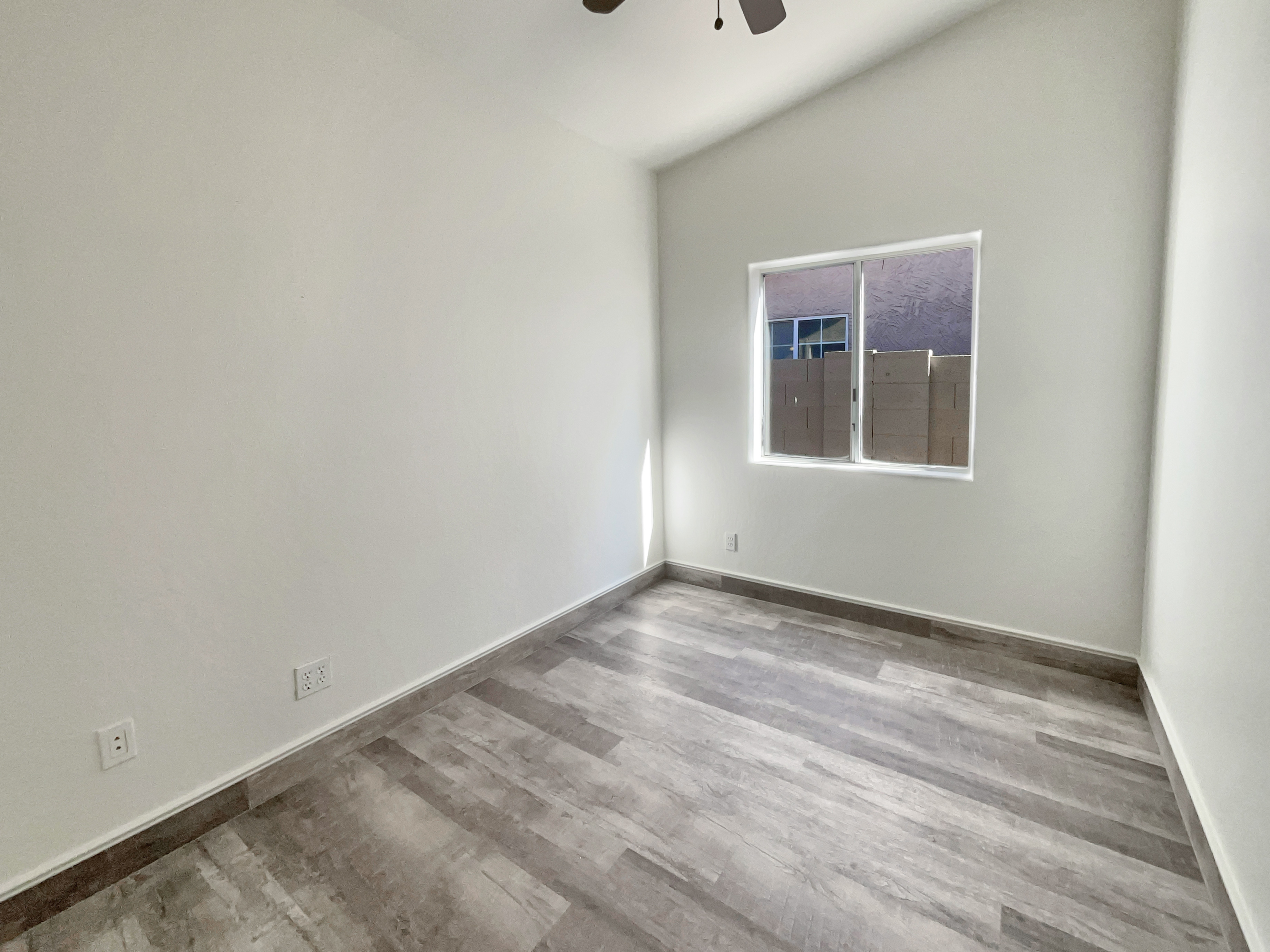 Photo 17 of 22 of 1901 E Marquette Dr, Gilbert, AZ