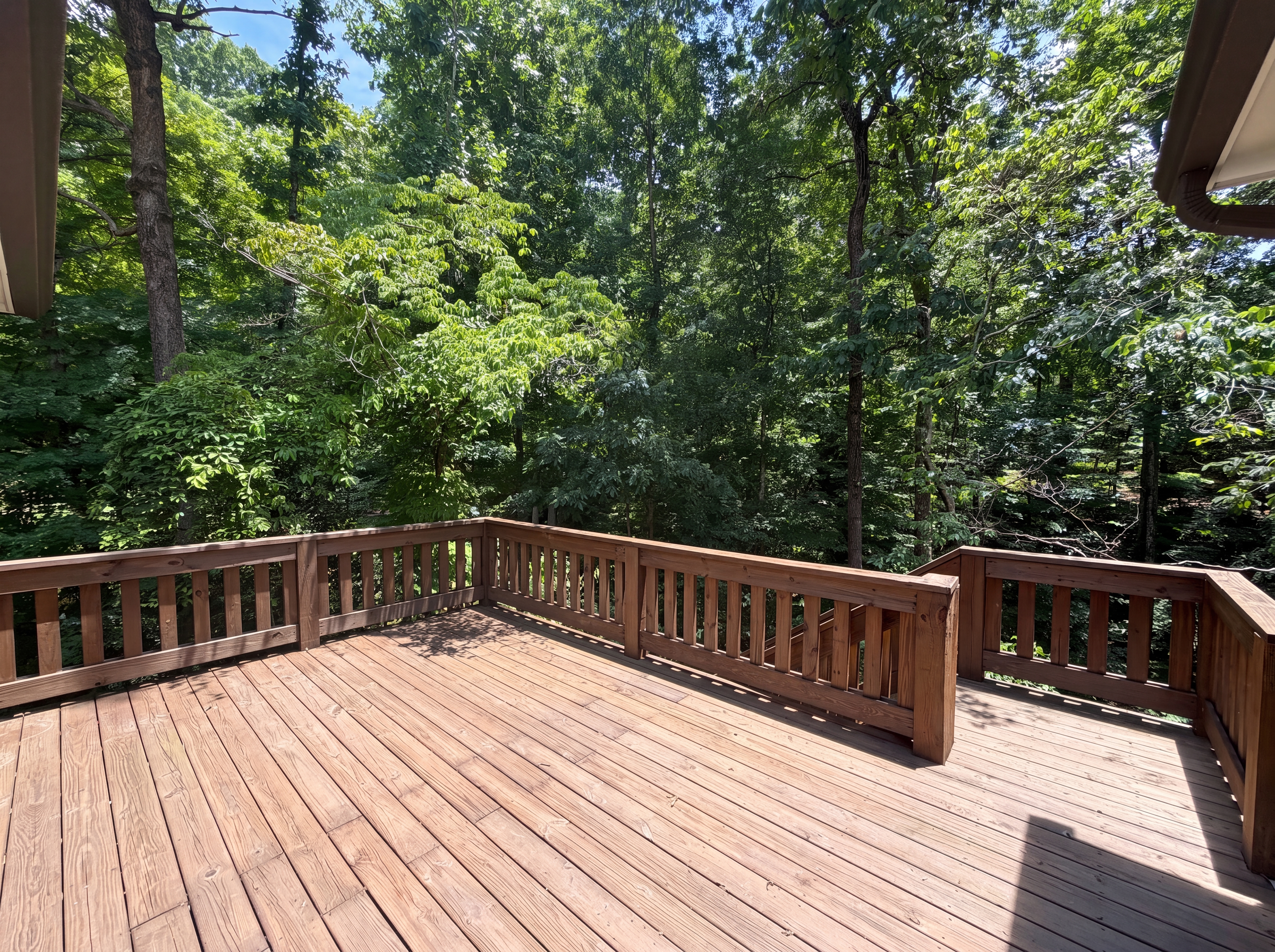 Photo 28 of 34 of 2299 Camden Dr SW, Marietta, GA