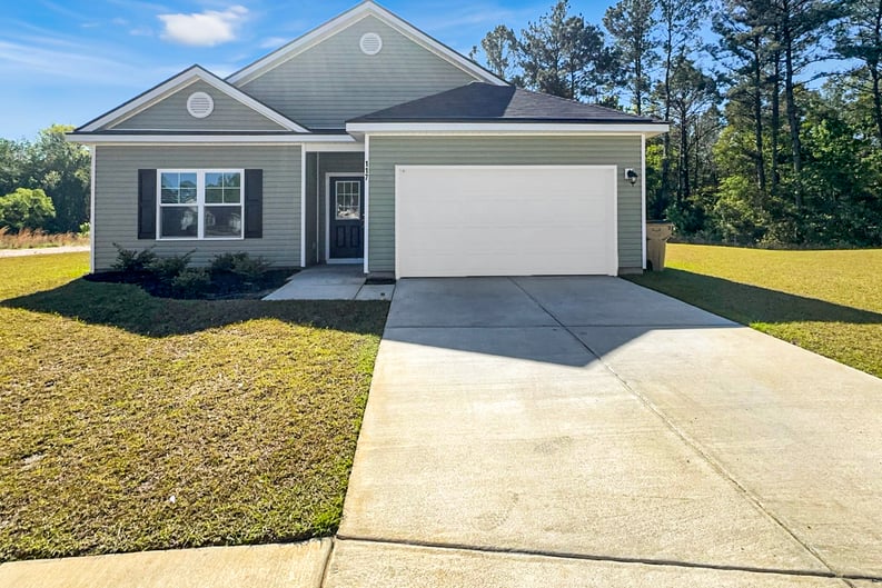Property photo 1 of 117 Founders Dr