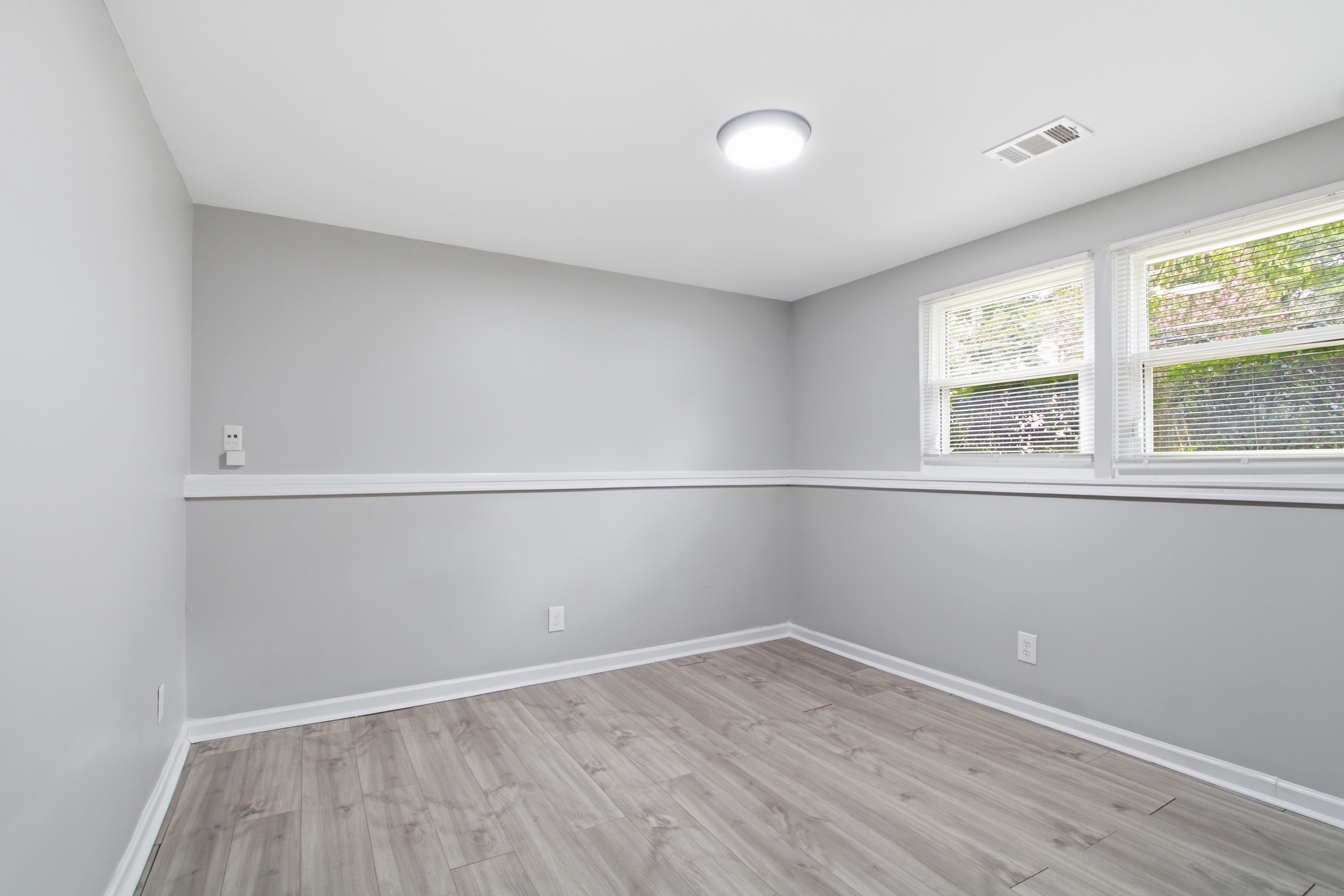 Photo 16 of 30 of 3724 Bramblevine Cir, Lithonia, GA