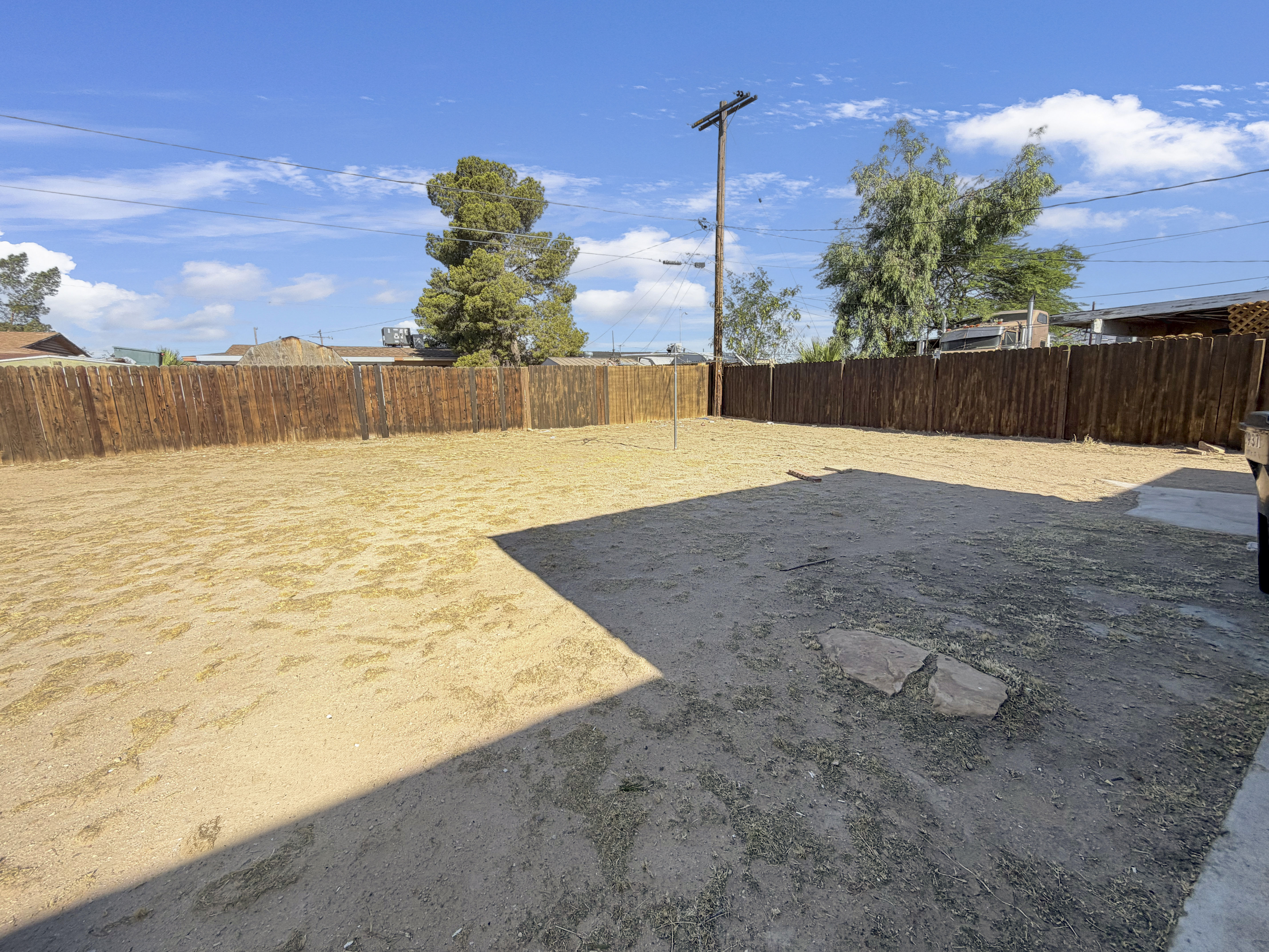 Photo 5 of 32 of 2937 Webster St, North Las Vegas, NV