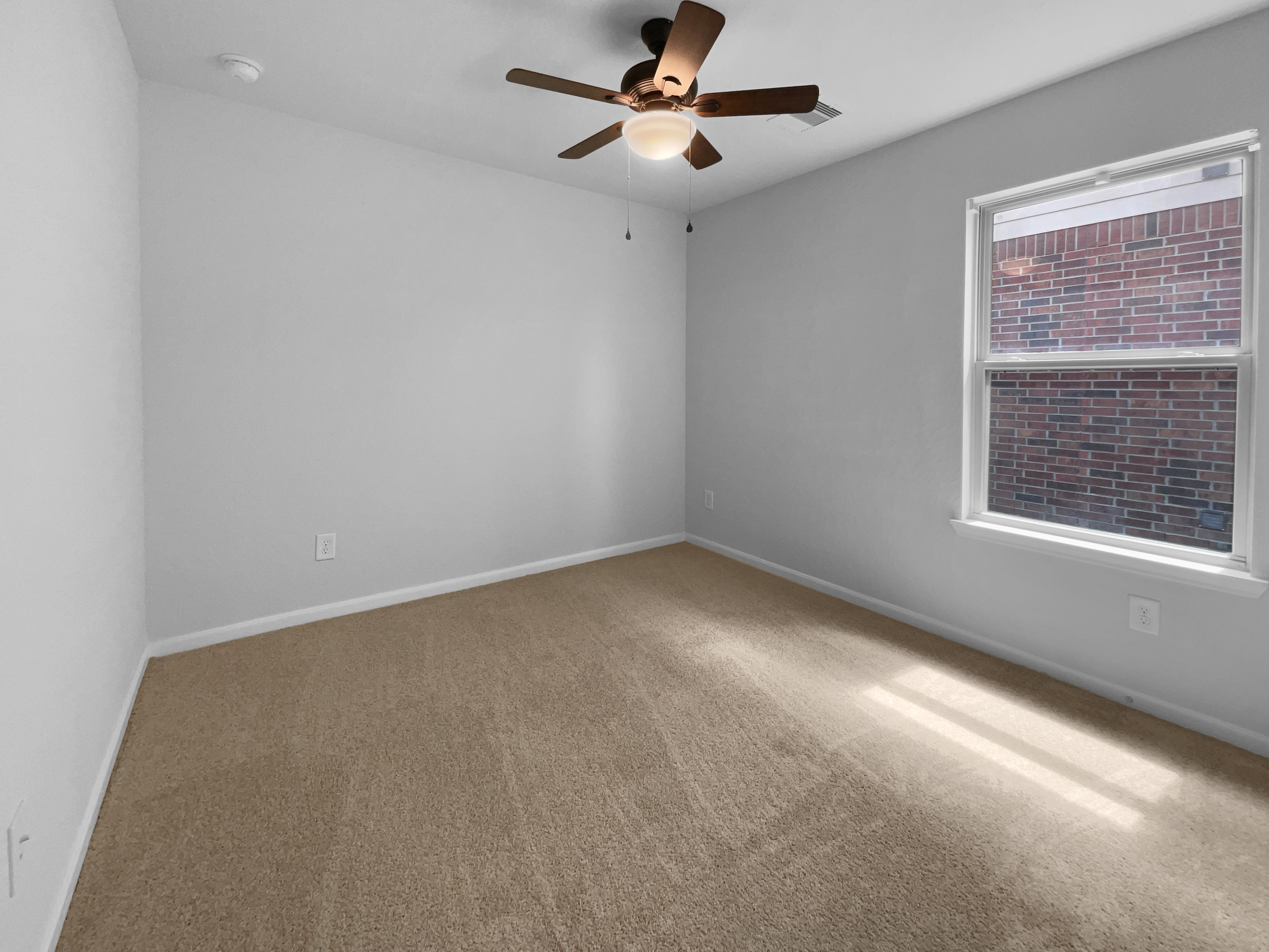 Photo 11 of 19 of 25621 Ramsey Heights Way, Porter, TX