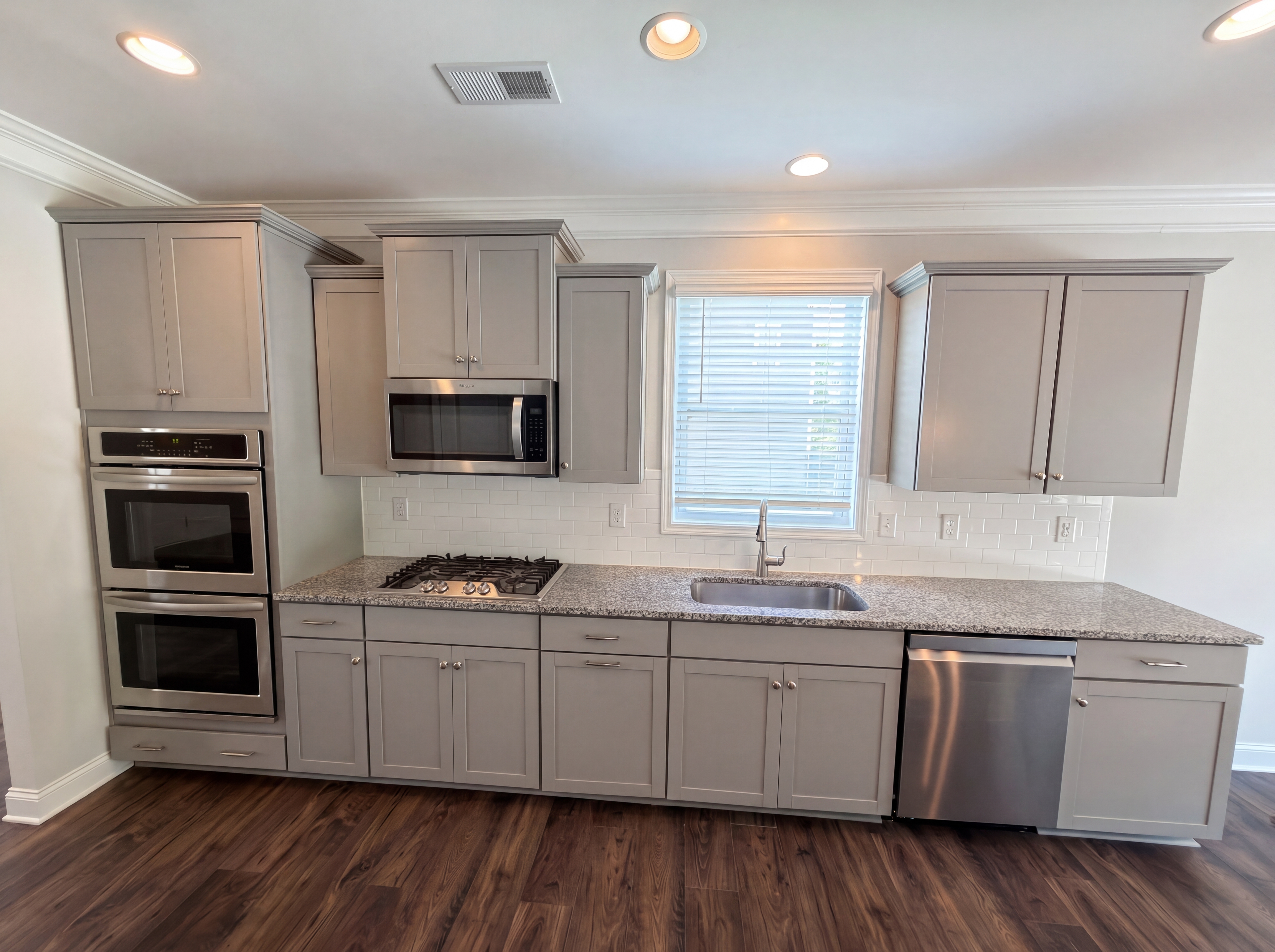 Photo 7 of 21 of 5013 Shadowbrook Rd, Waxhaw, NC