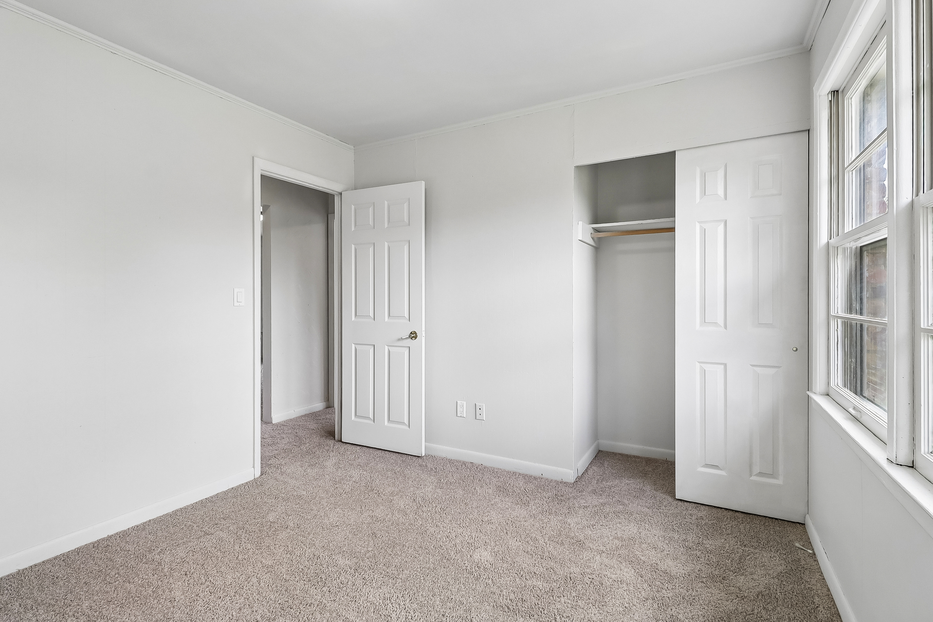 Photo 18 of 27 of 2724 Glenn Hills Dr, Augusta, GA