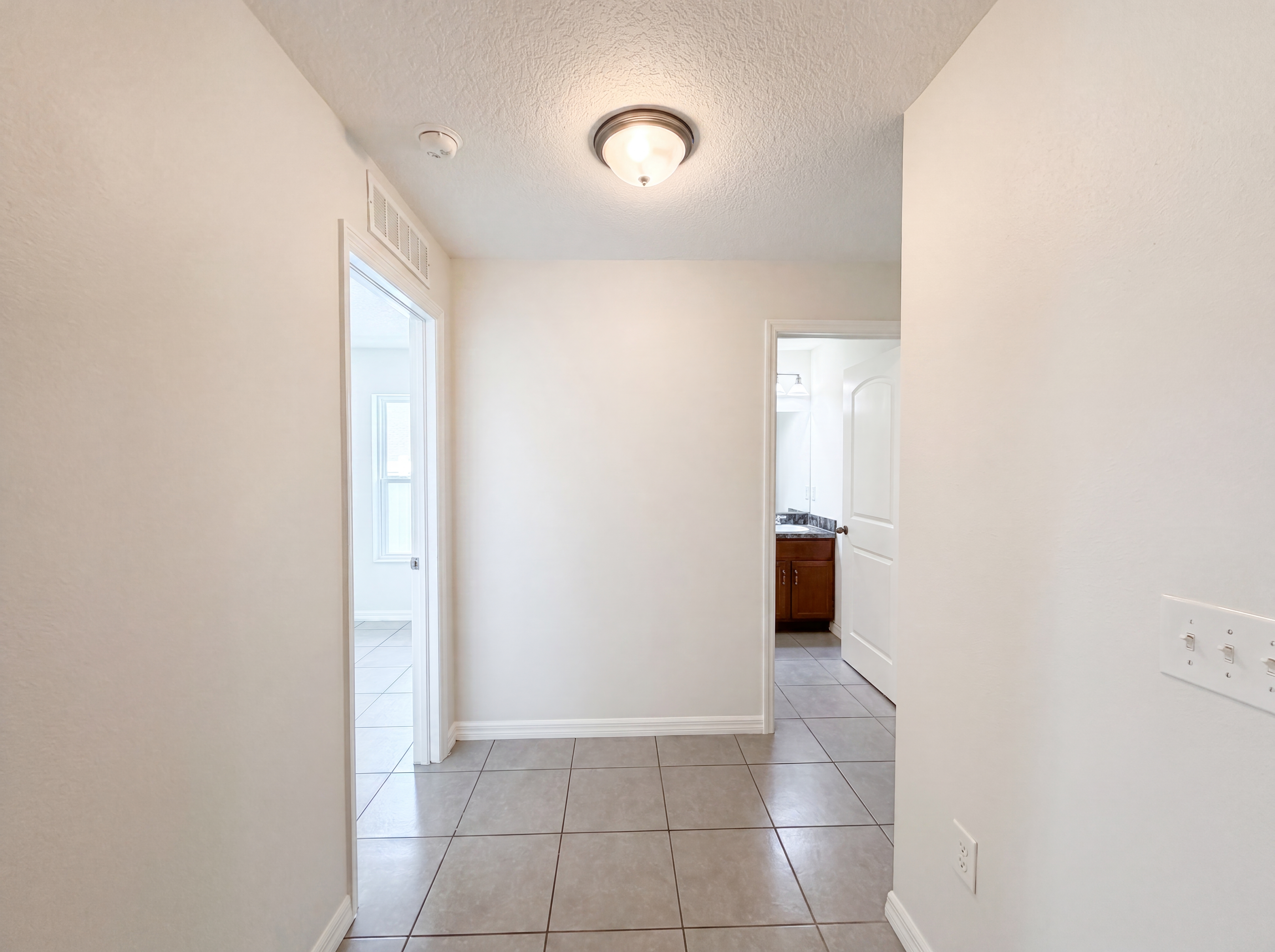 Photo 20 of 31 of 11534 Brighton Knoll Loop, Riverview, FL