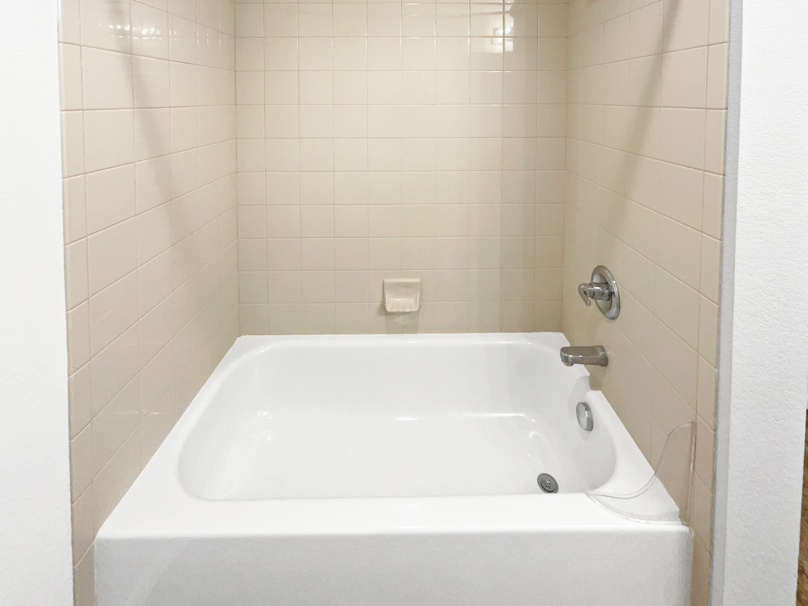 Photo 15 of 27 of 18062 E 104th Pl, Commerce City, CO