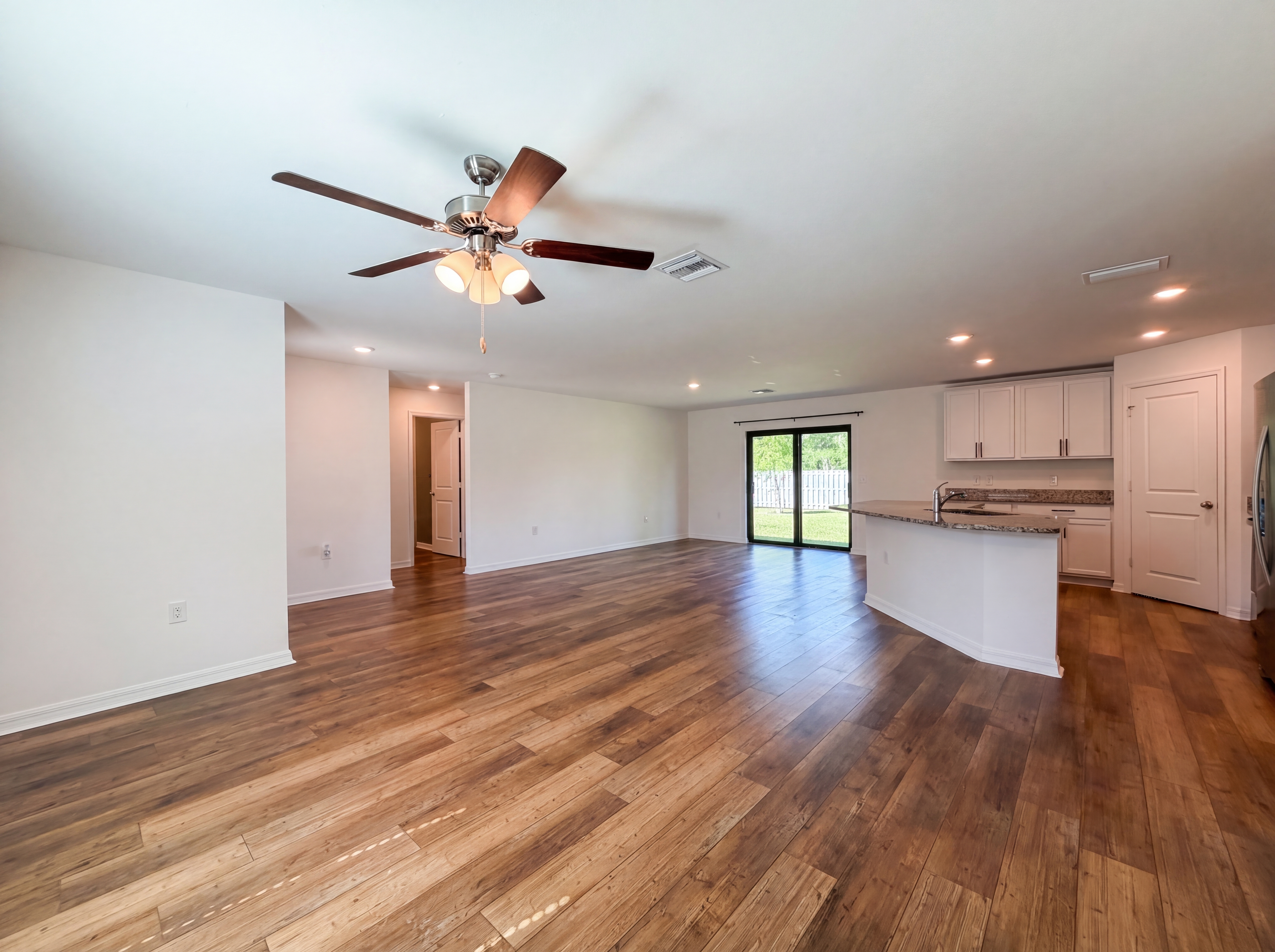 Photo 10 of 29 of 5163 Tarpon St, North Port, FL