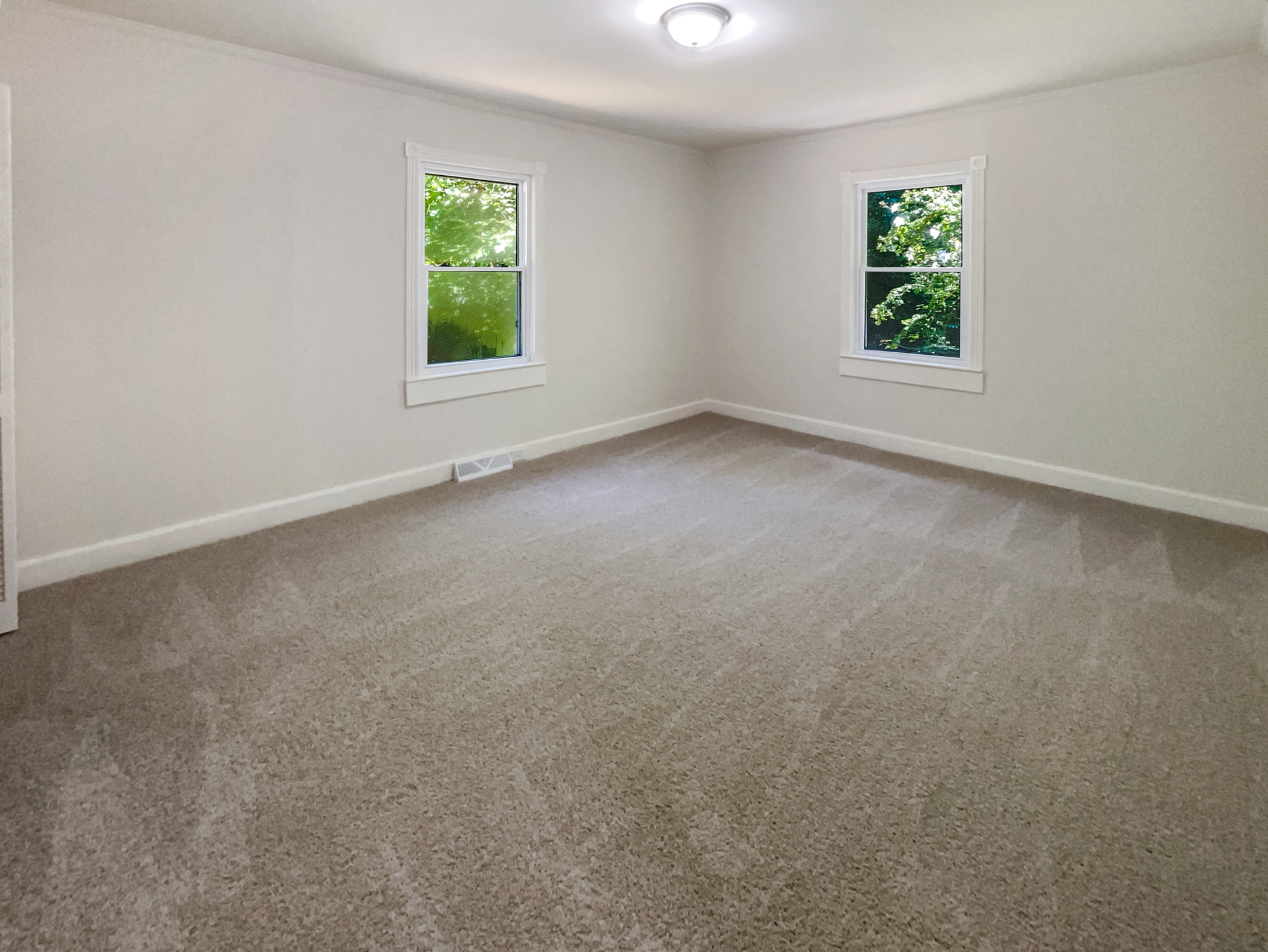 Photo 14 of 17 of 711 Forest Rd, Rock Hill, SC