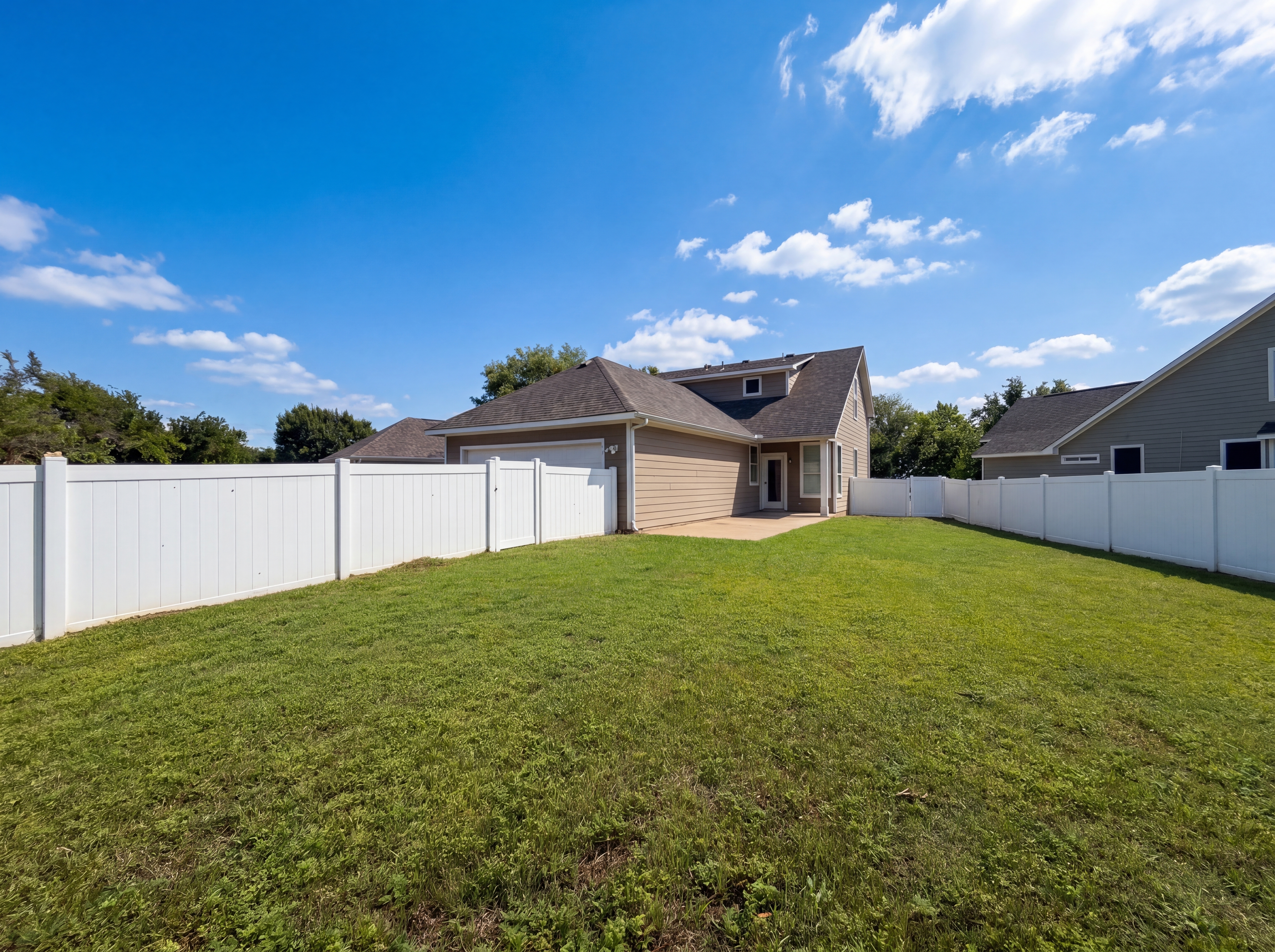 Photo 5 of 19 of 9801 Cedarcrest Dr, Providence Village, TX