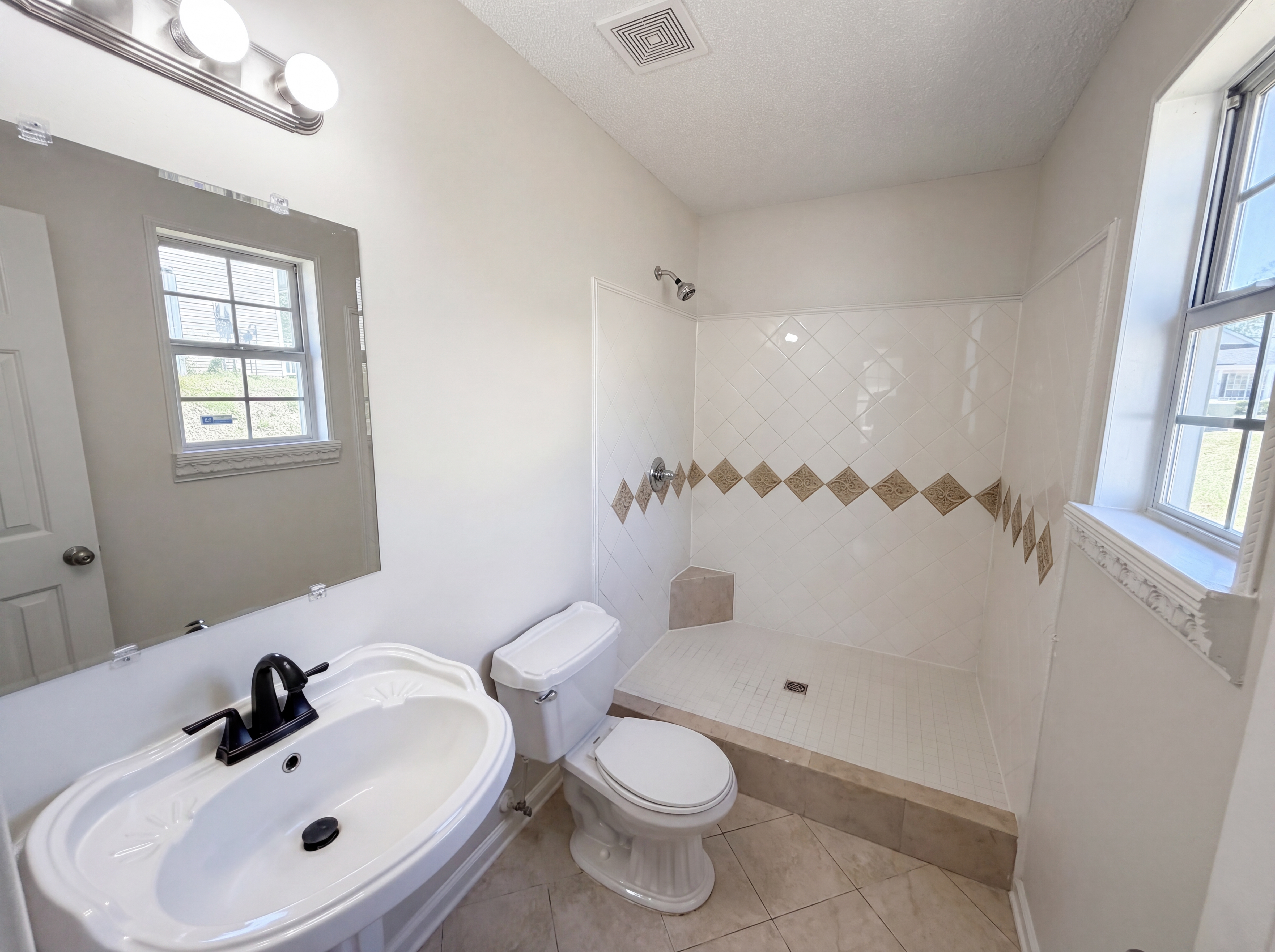 Photo 13 of 18 of 109 Crown Colony Ct, Lexington, SC